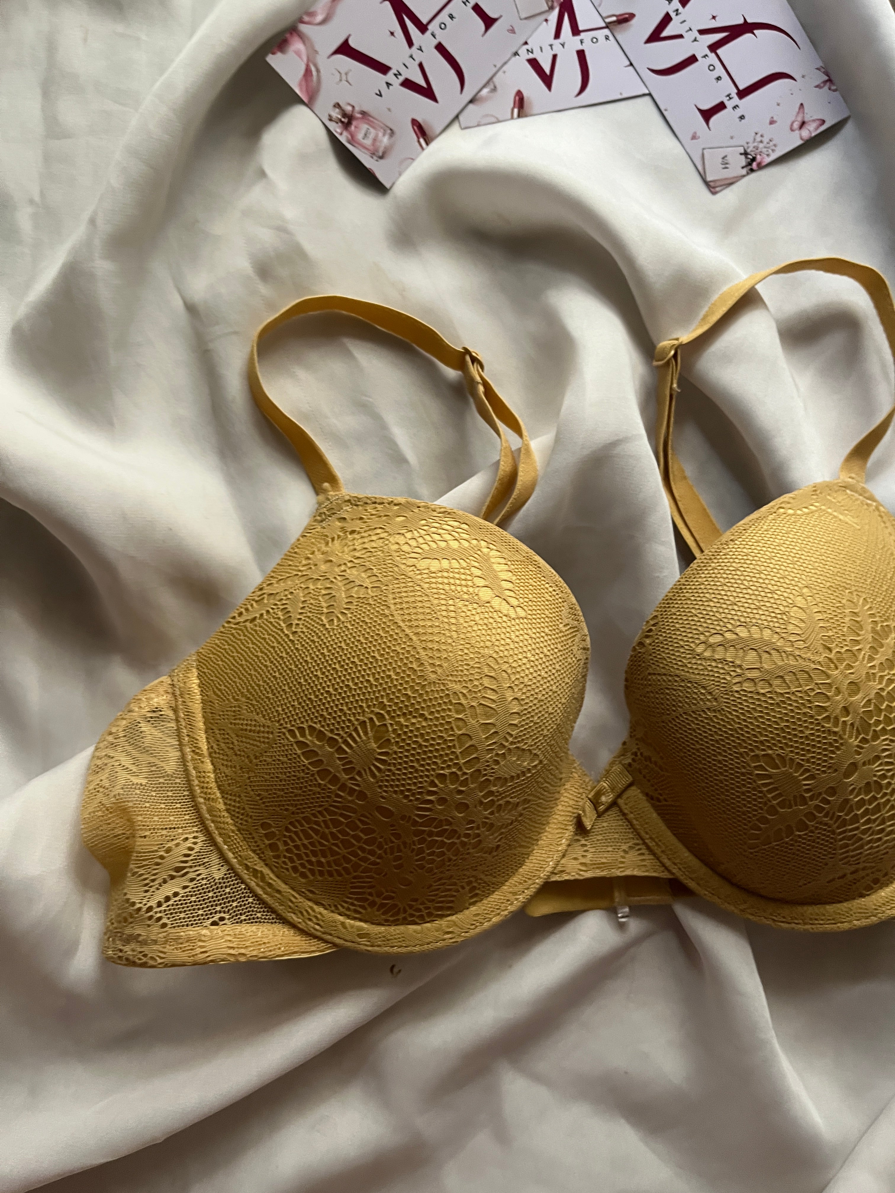 Primark 34B tshirt bra