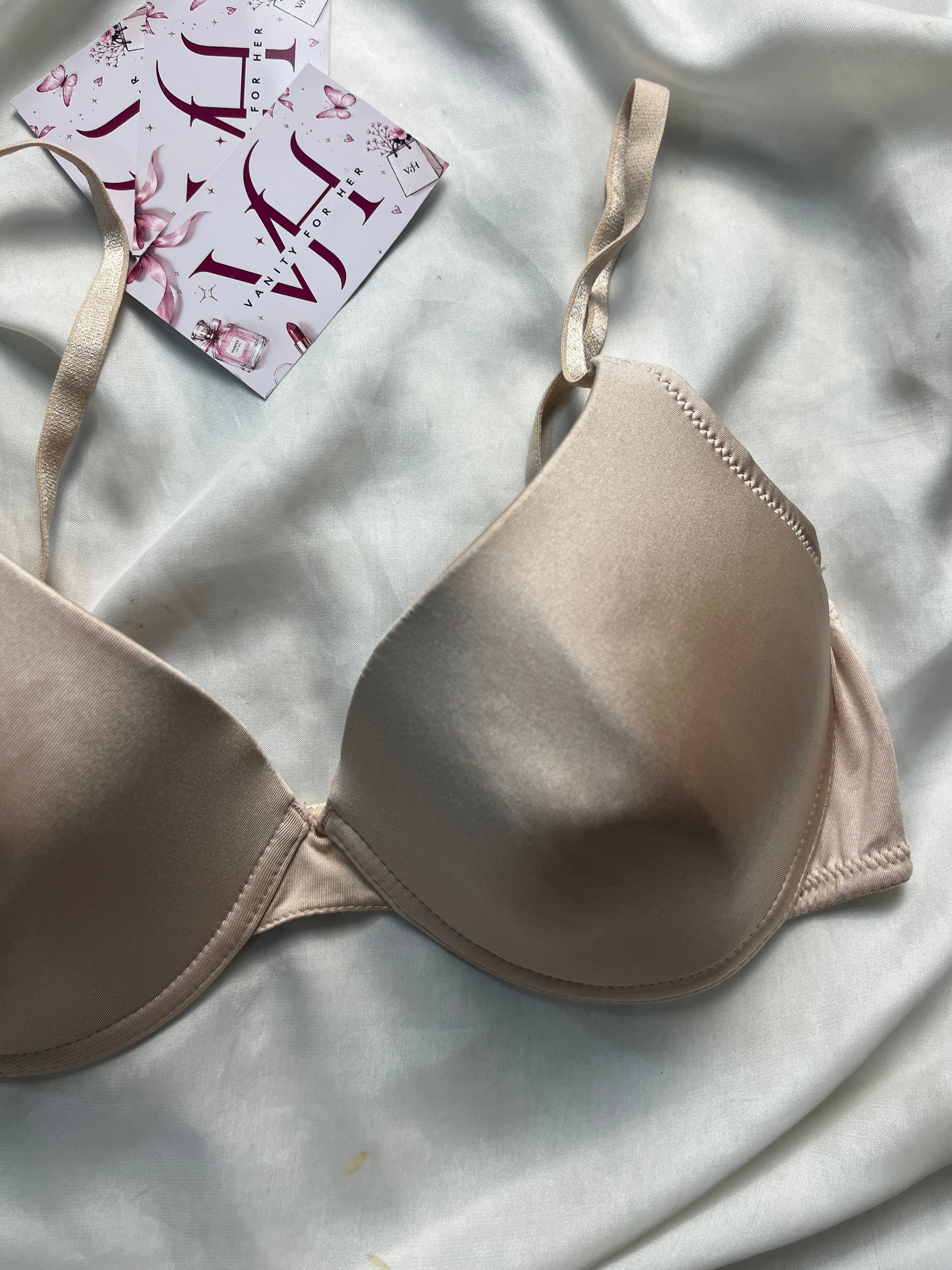 Anko tshirt 38C bra