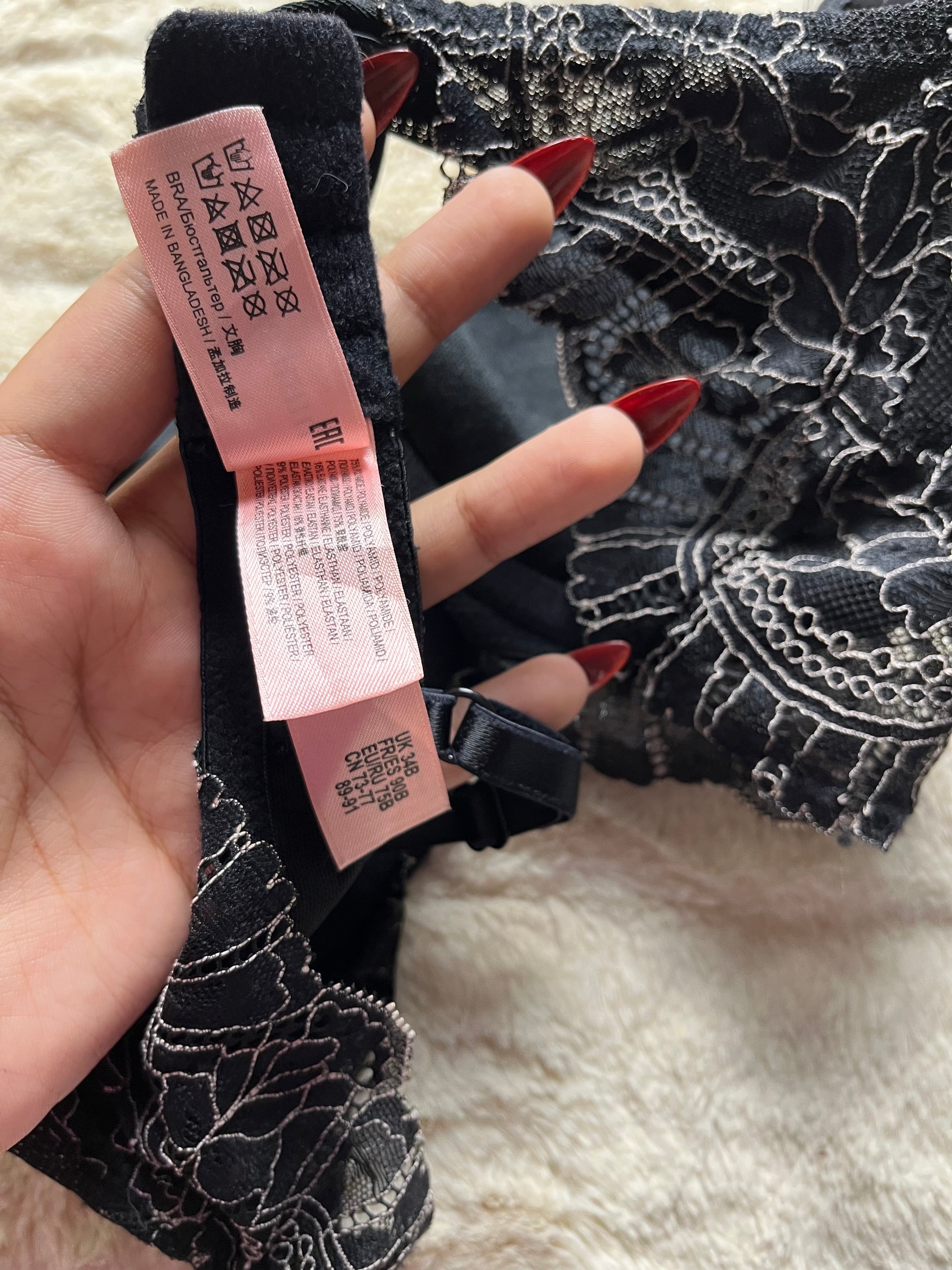 Hunkemoller Non padded 34B bra