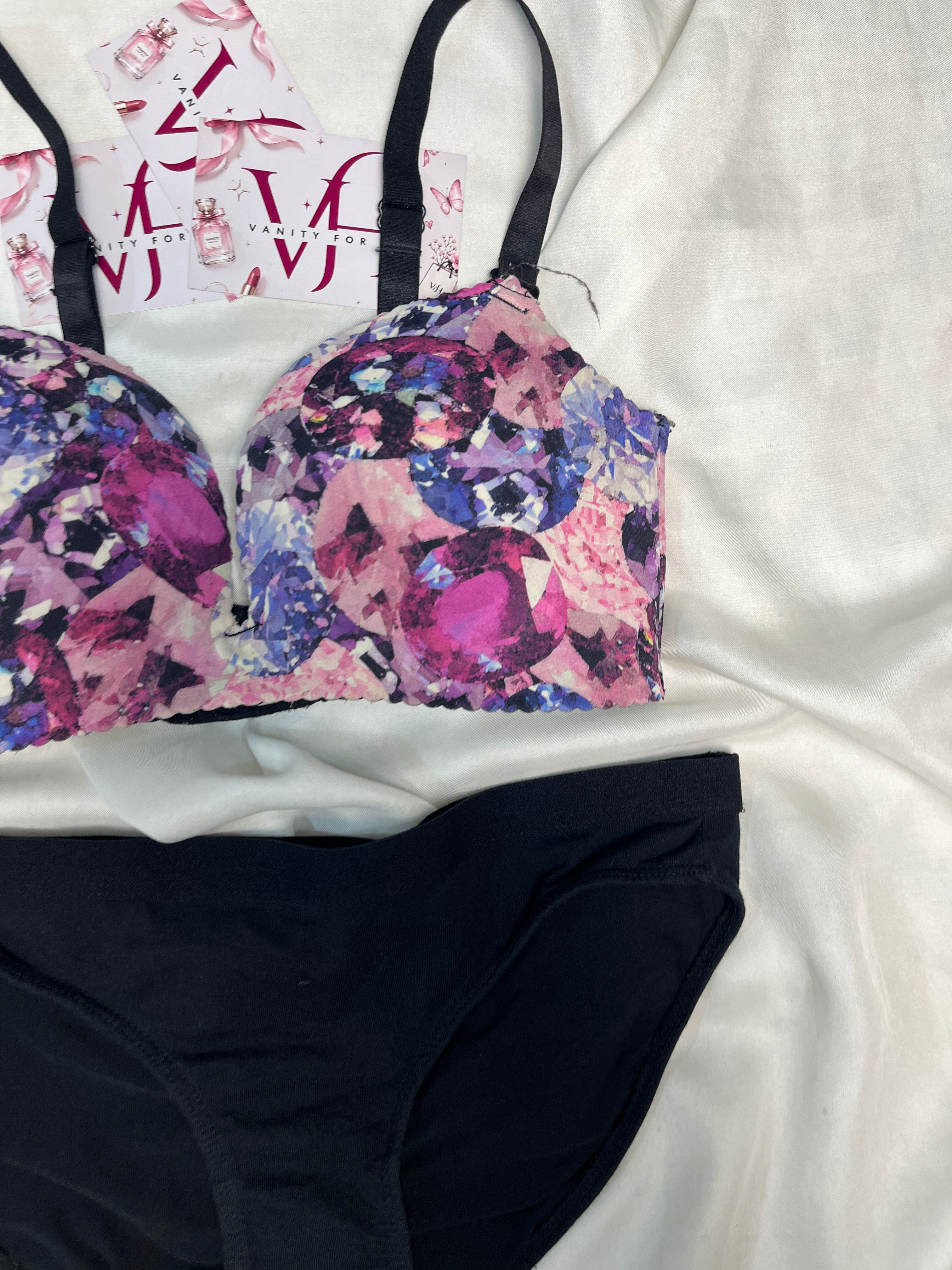 Wireless pushup pair size : 34B