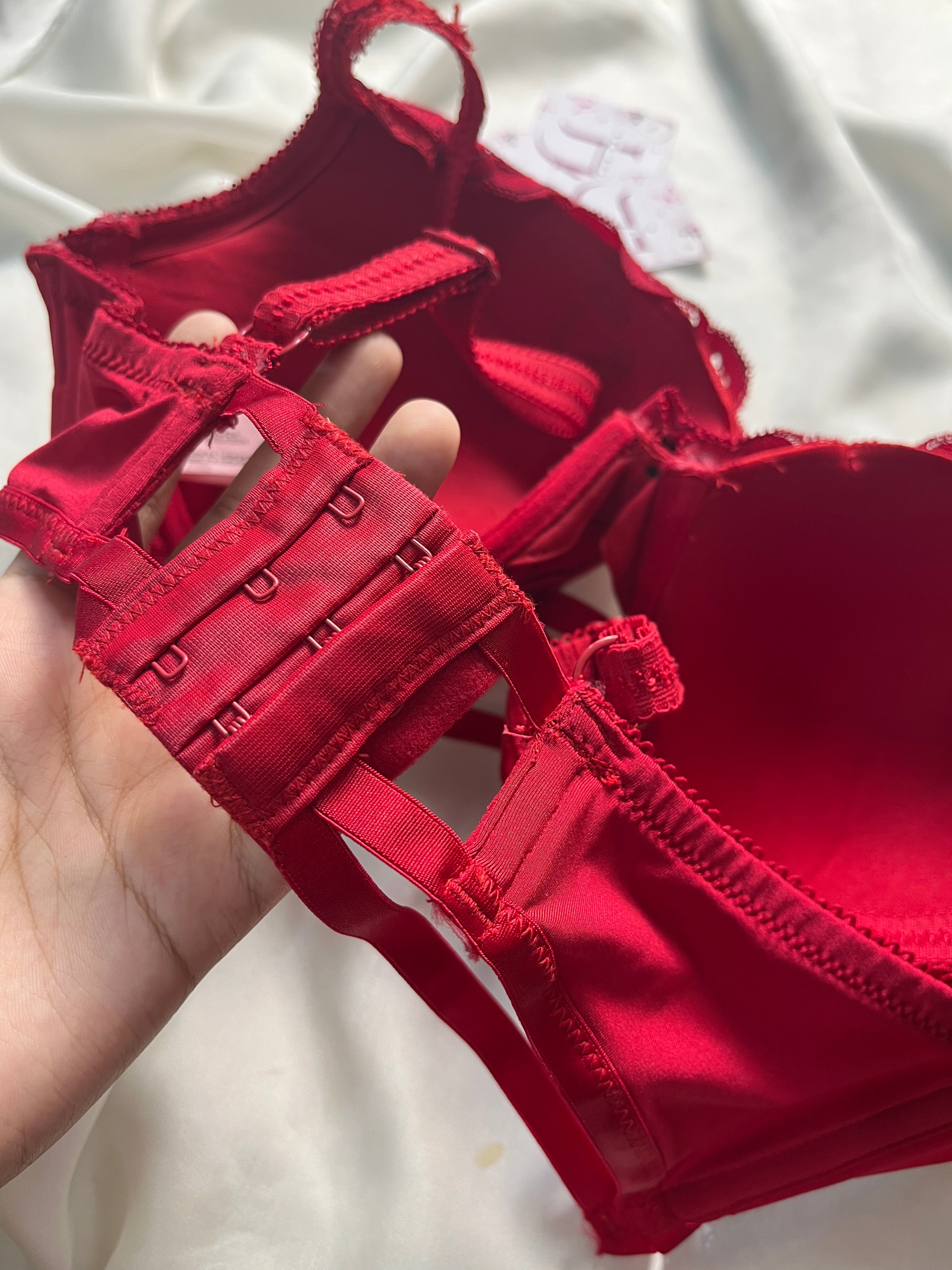 hunkunmoller pushup 38C bra