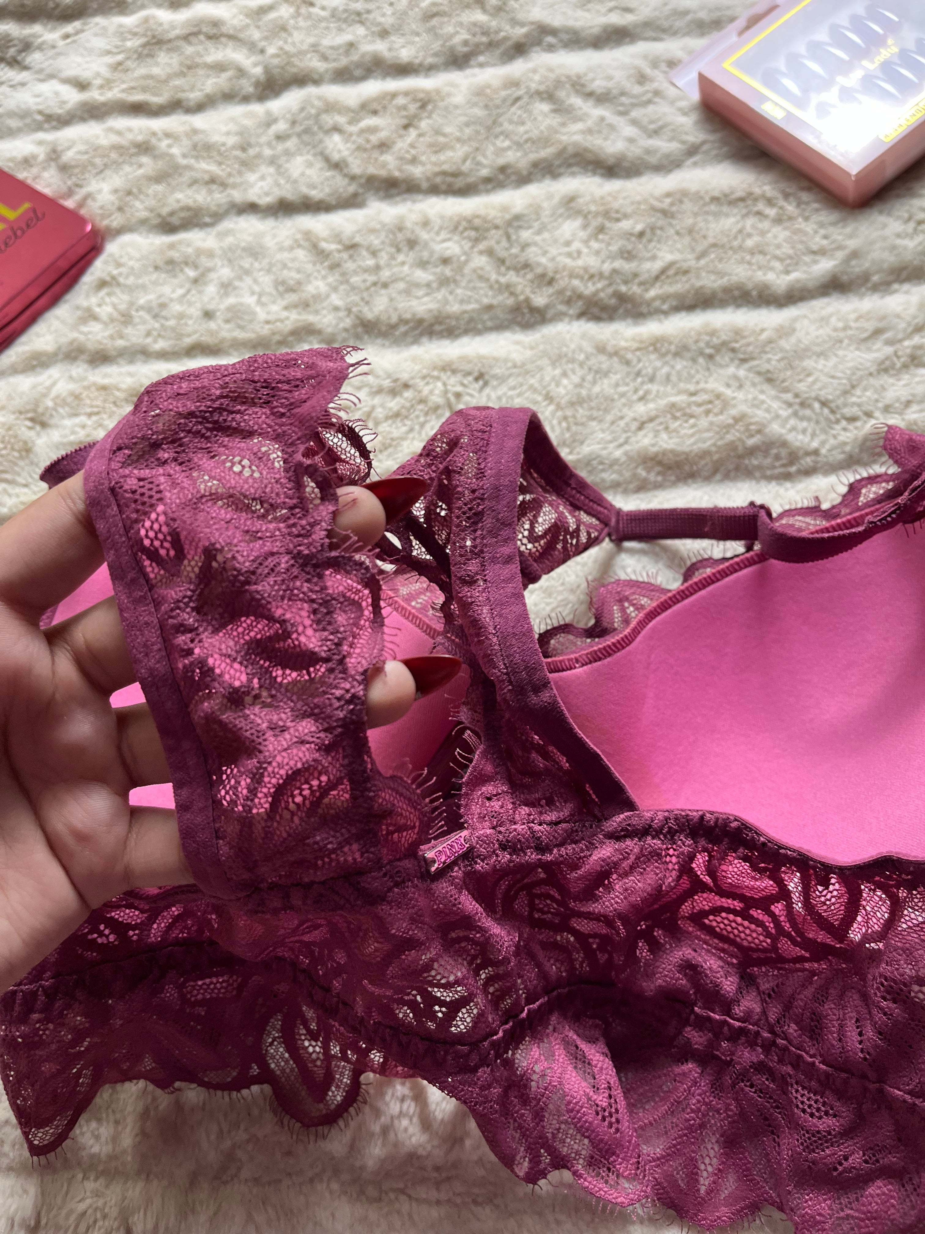 Victoria secret fancy lacy Medium bra
