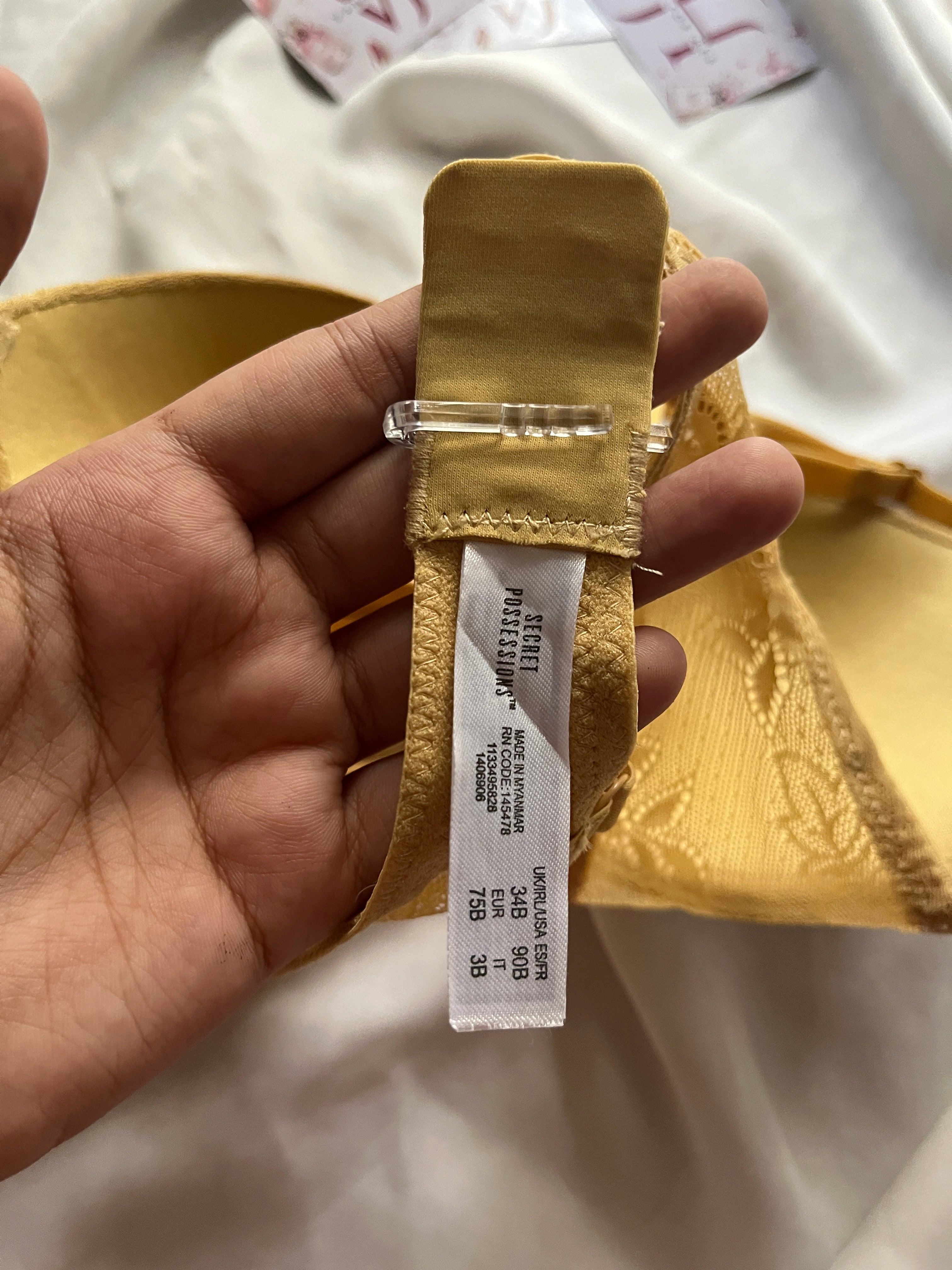 Primark 34B tshirt bra