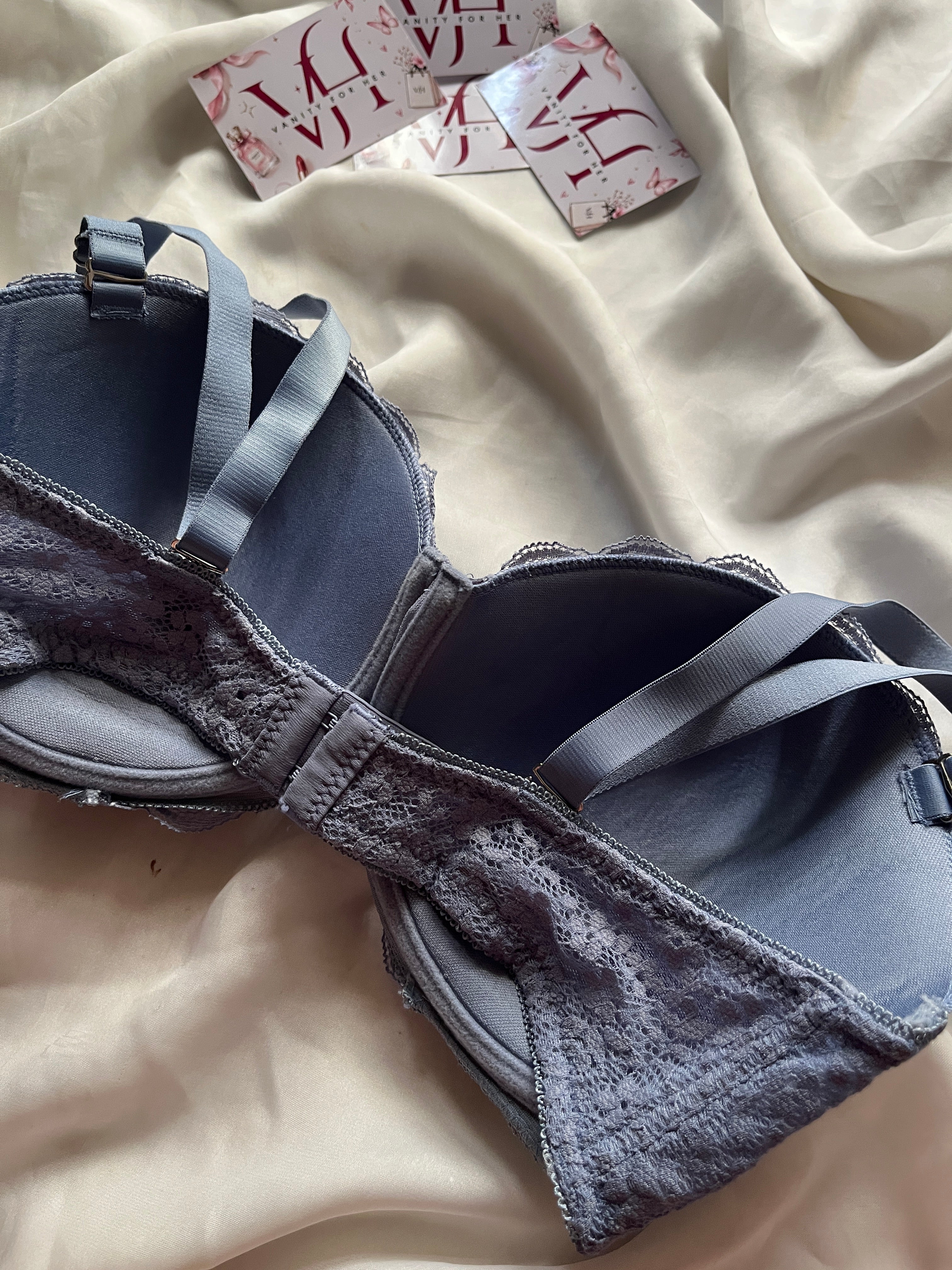 Primark Tshirt 34DD/E bra
