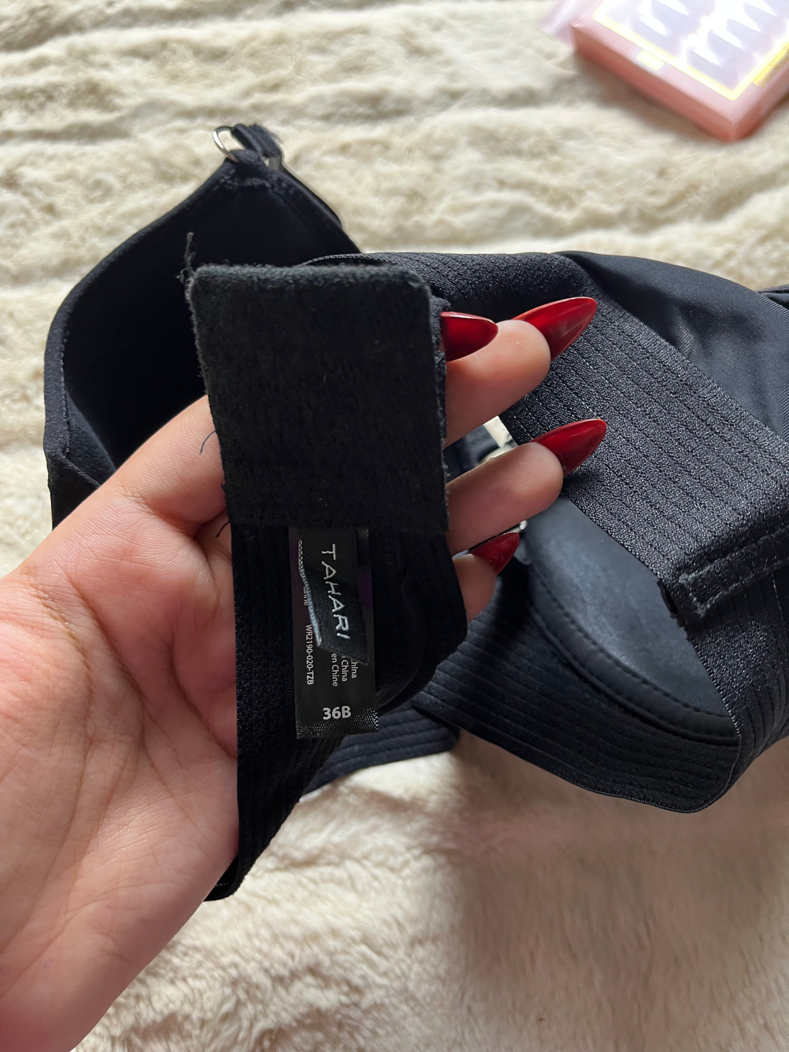 Tahari wireless tshirt 36B/34C bra