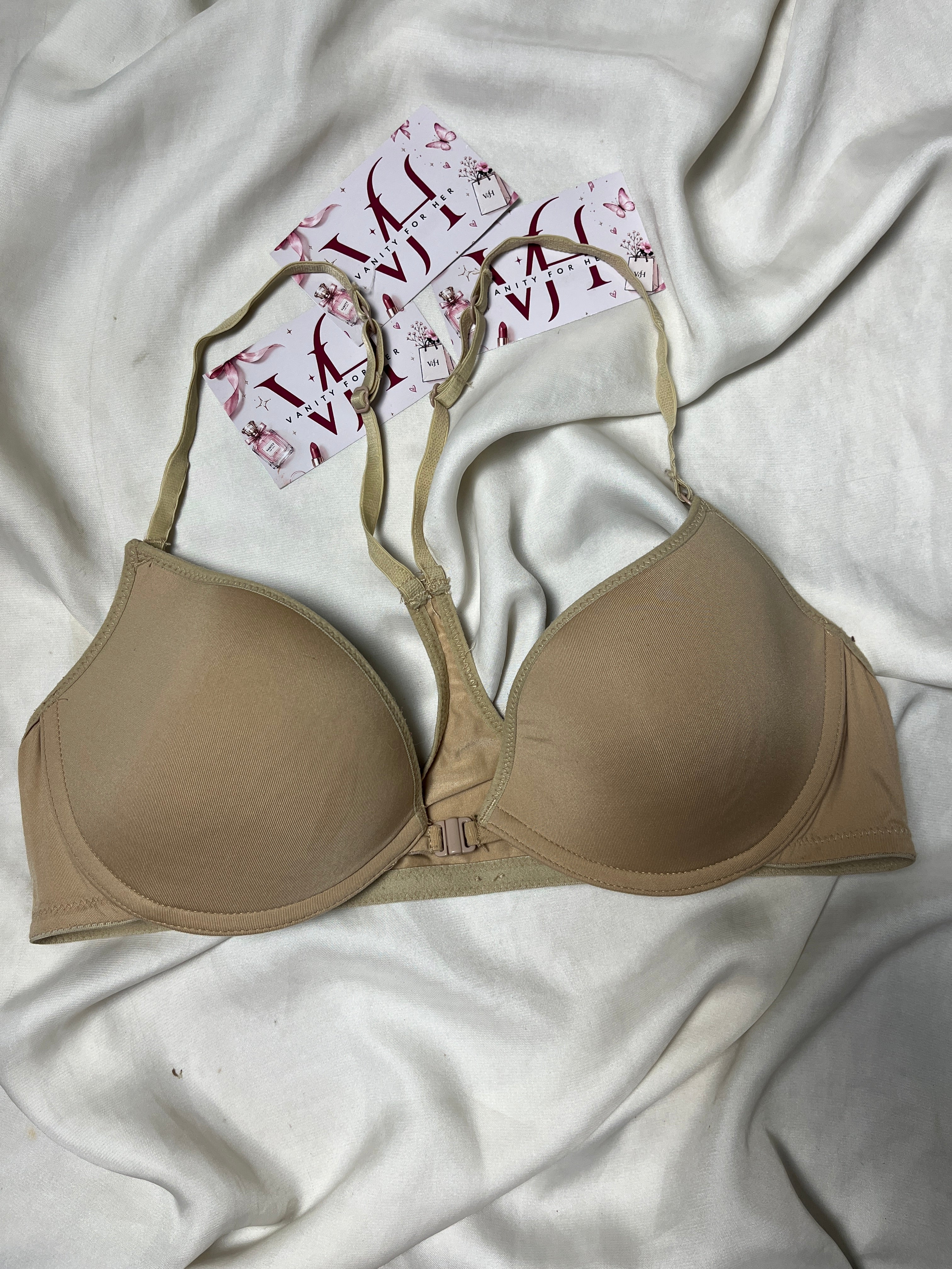 Front open tshirt 34B bra