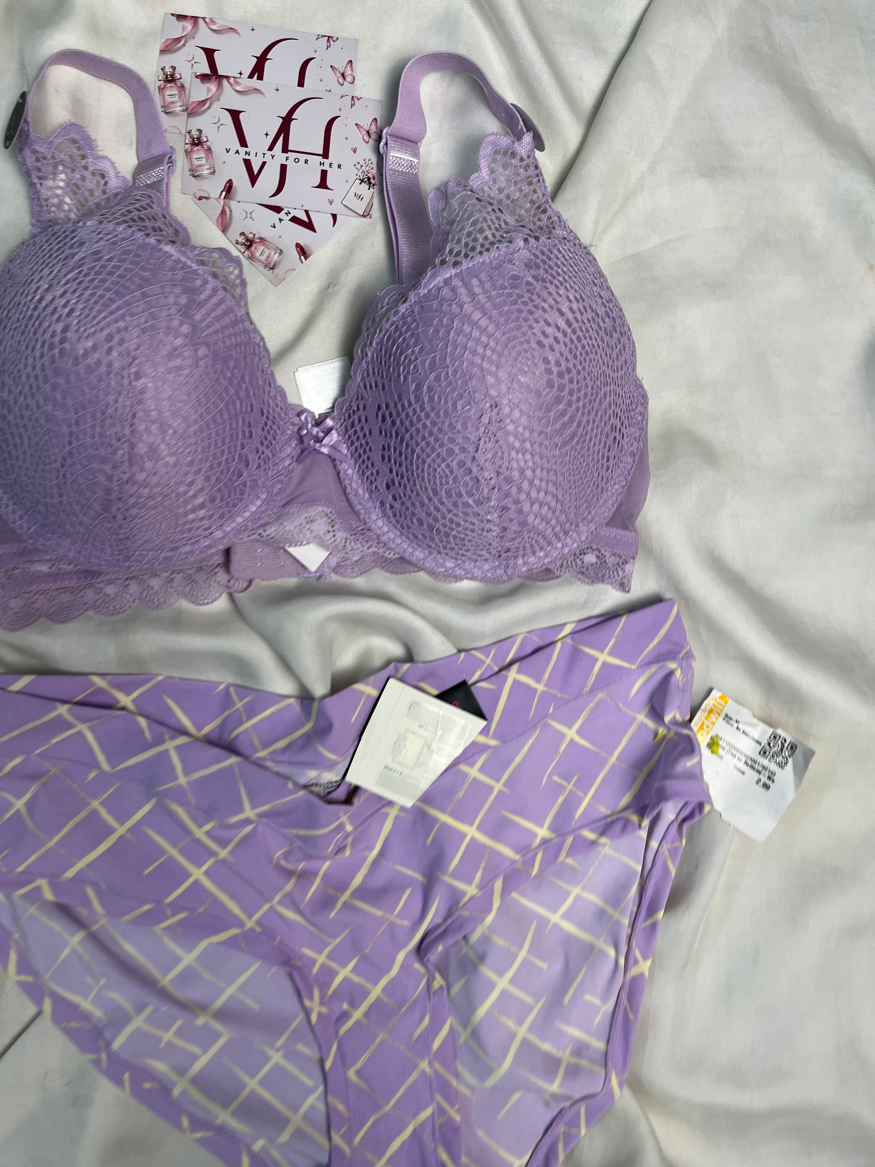 Tagged Pep&Co pair size : 34D with large panty
