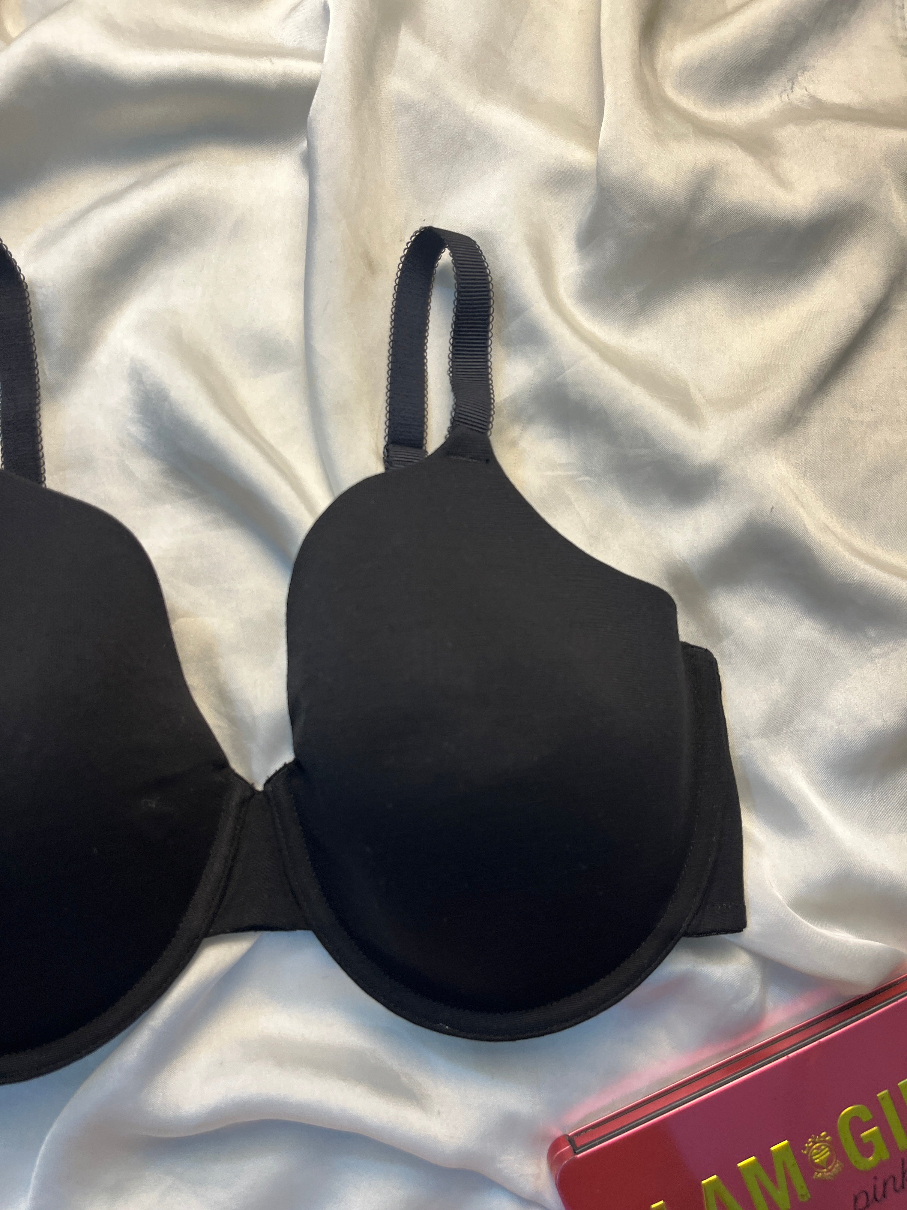 NEXT tshirt bra size : 38D