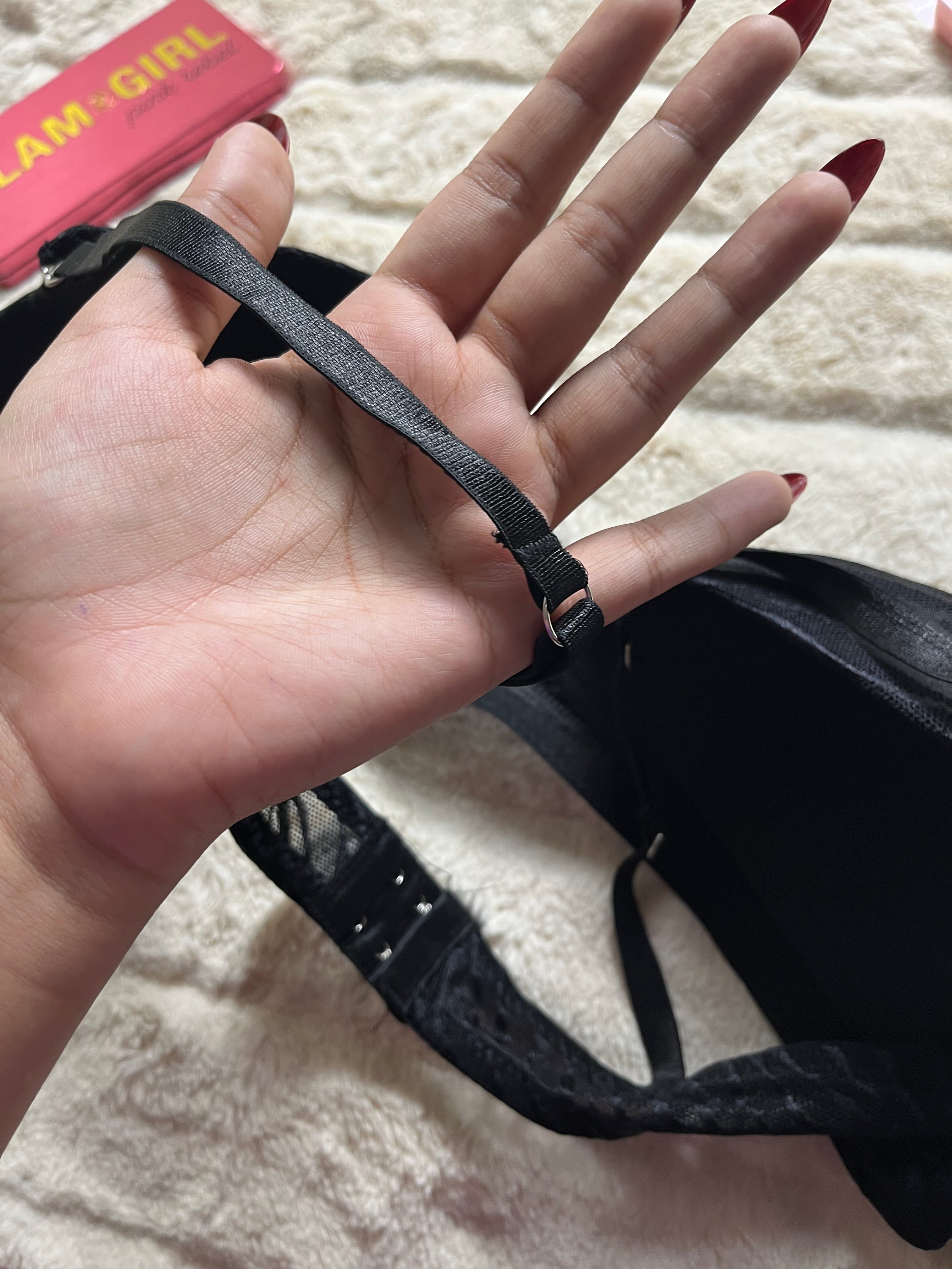 Super comfy non padded and wireless 40D Bra