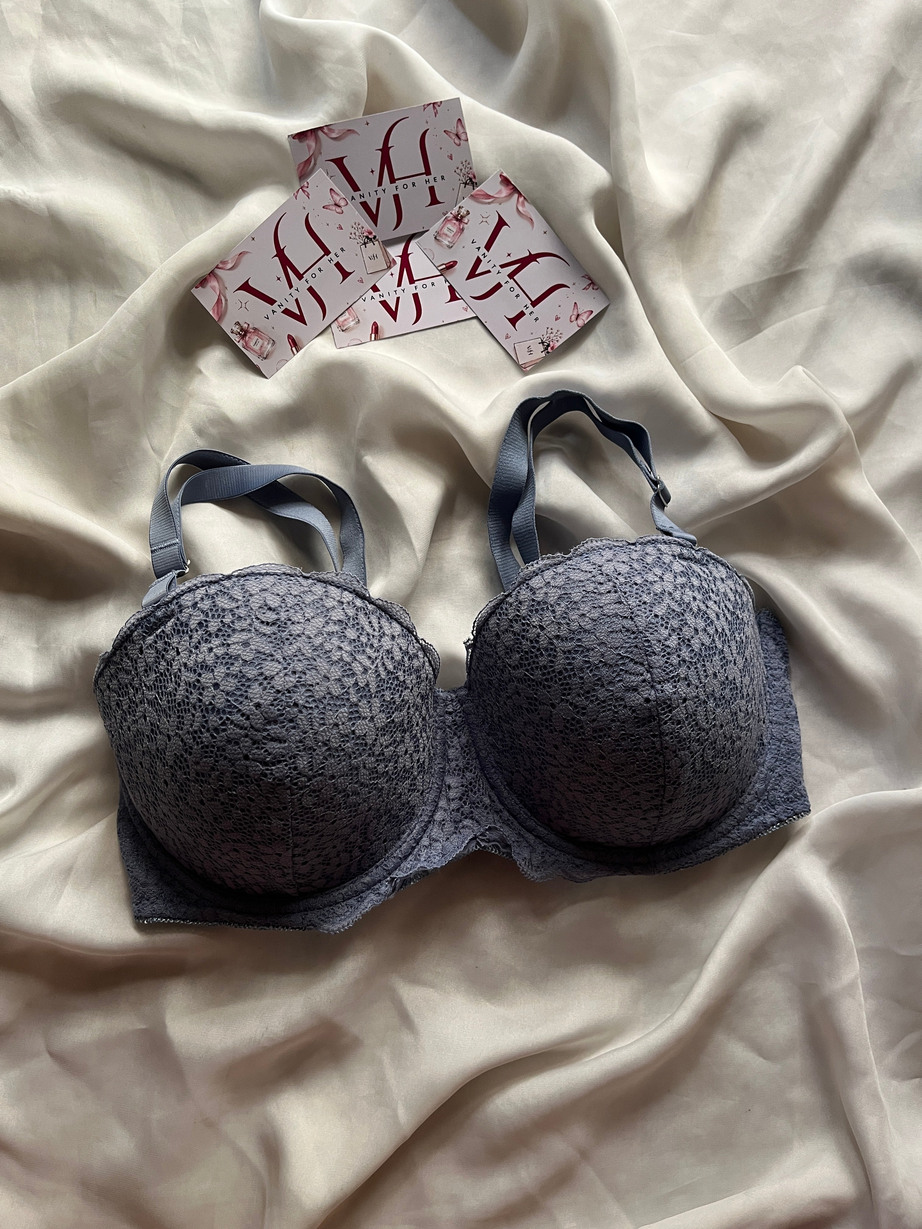 Primark Tshirt 34DD/E bra