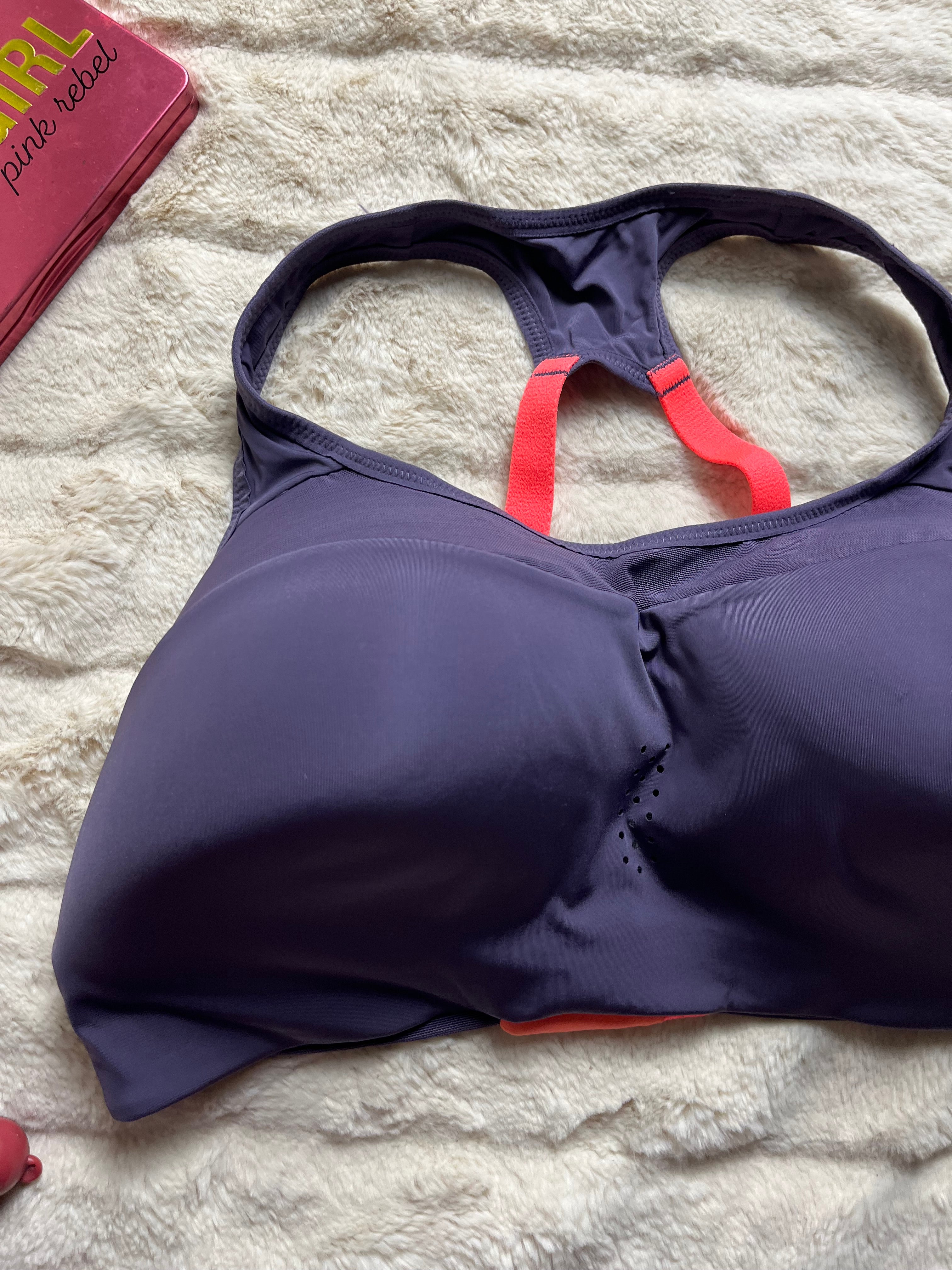 Victoria sports Large to Xl non padded supportive sports bra