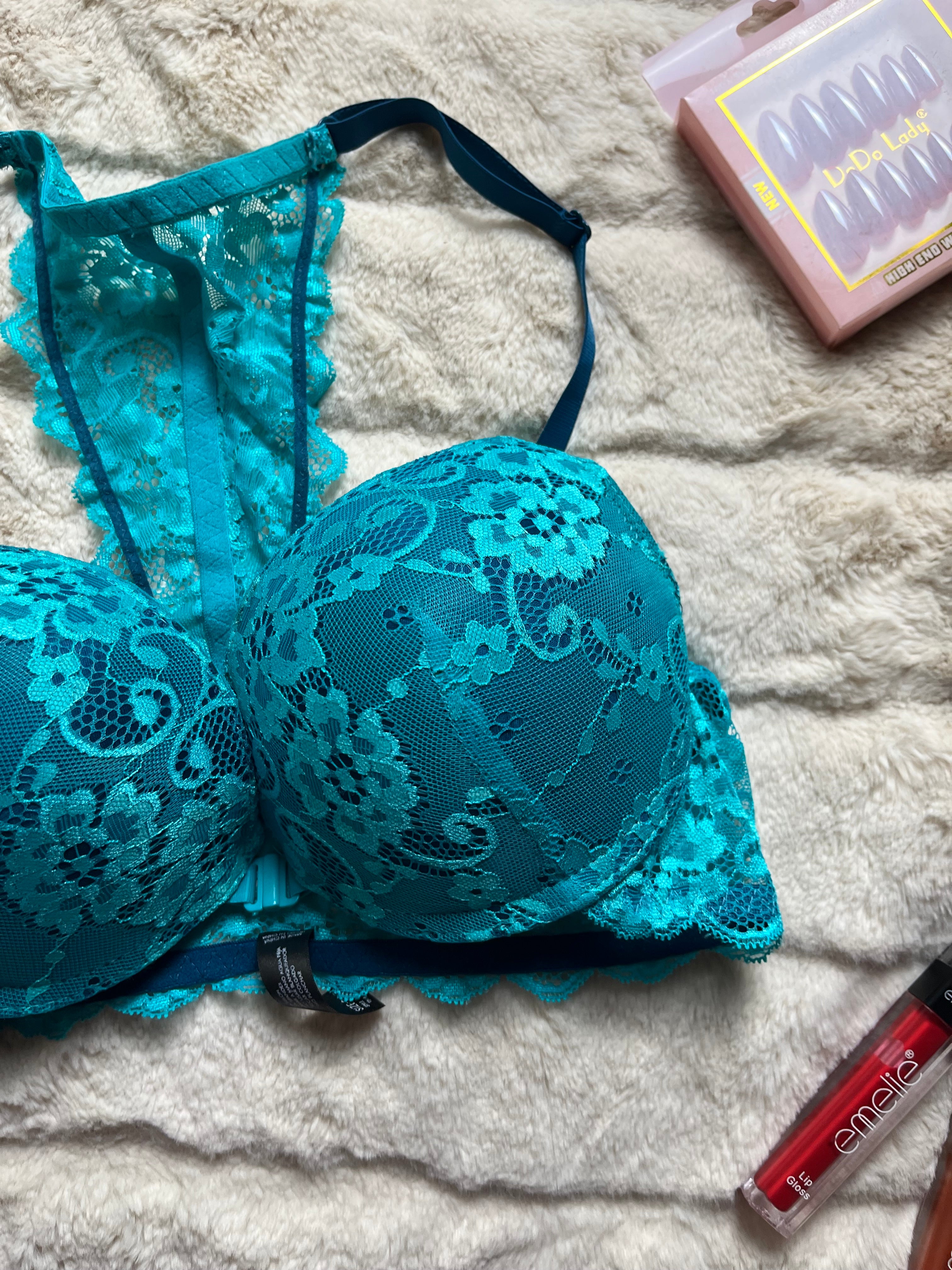 XOXO padded front open 34C bra