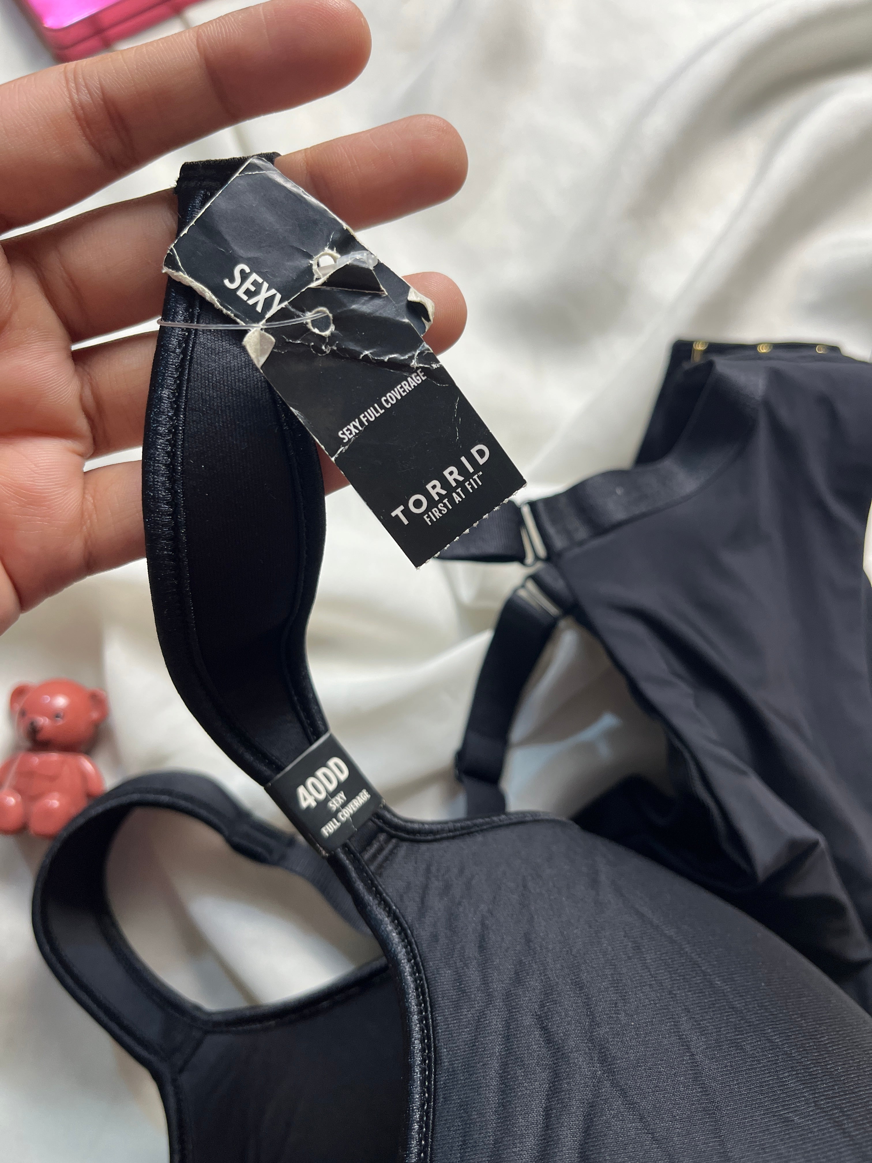 Tagged tshirt Torrid Full coverage 40DD/38DDD bra