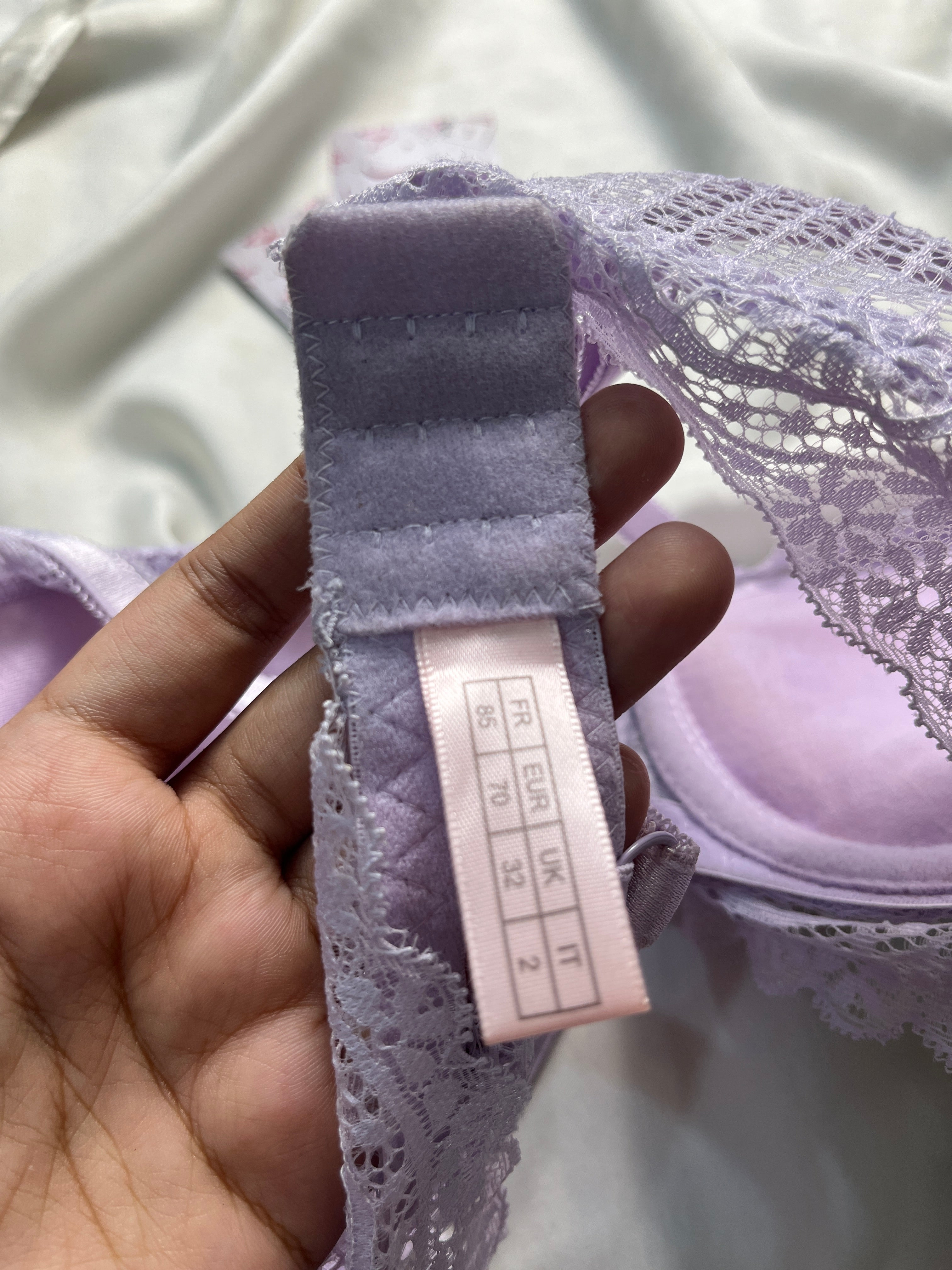 Slightly pushup 32C bra