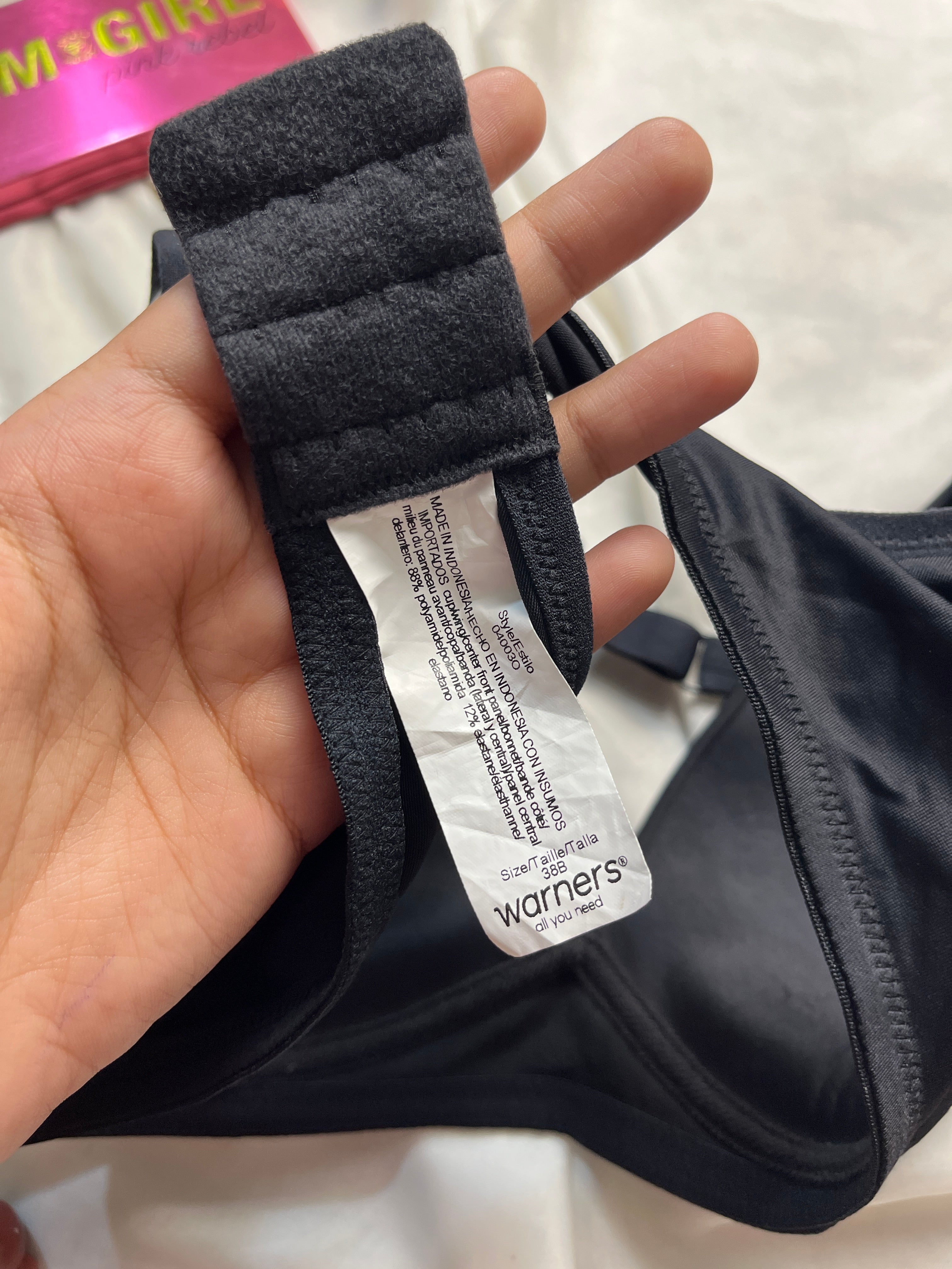 Warners wireless 38B bra