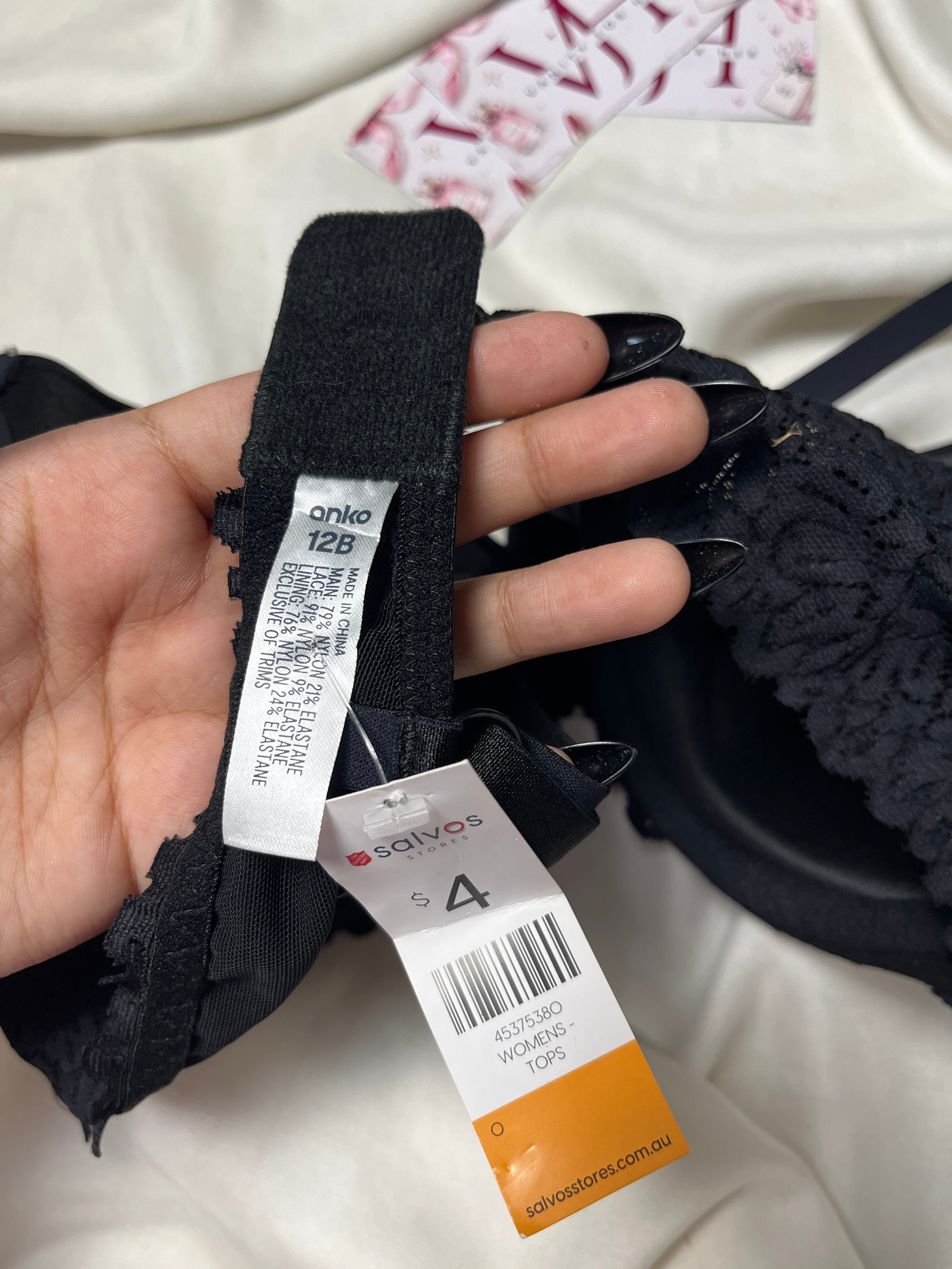 Tagged tshirt 34B bra