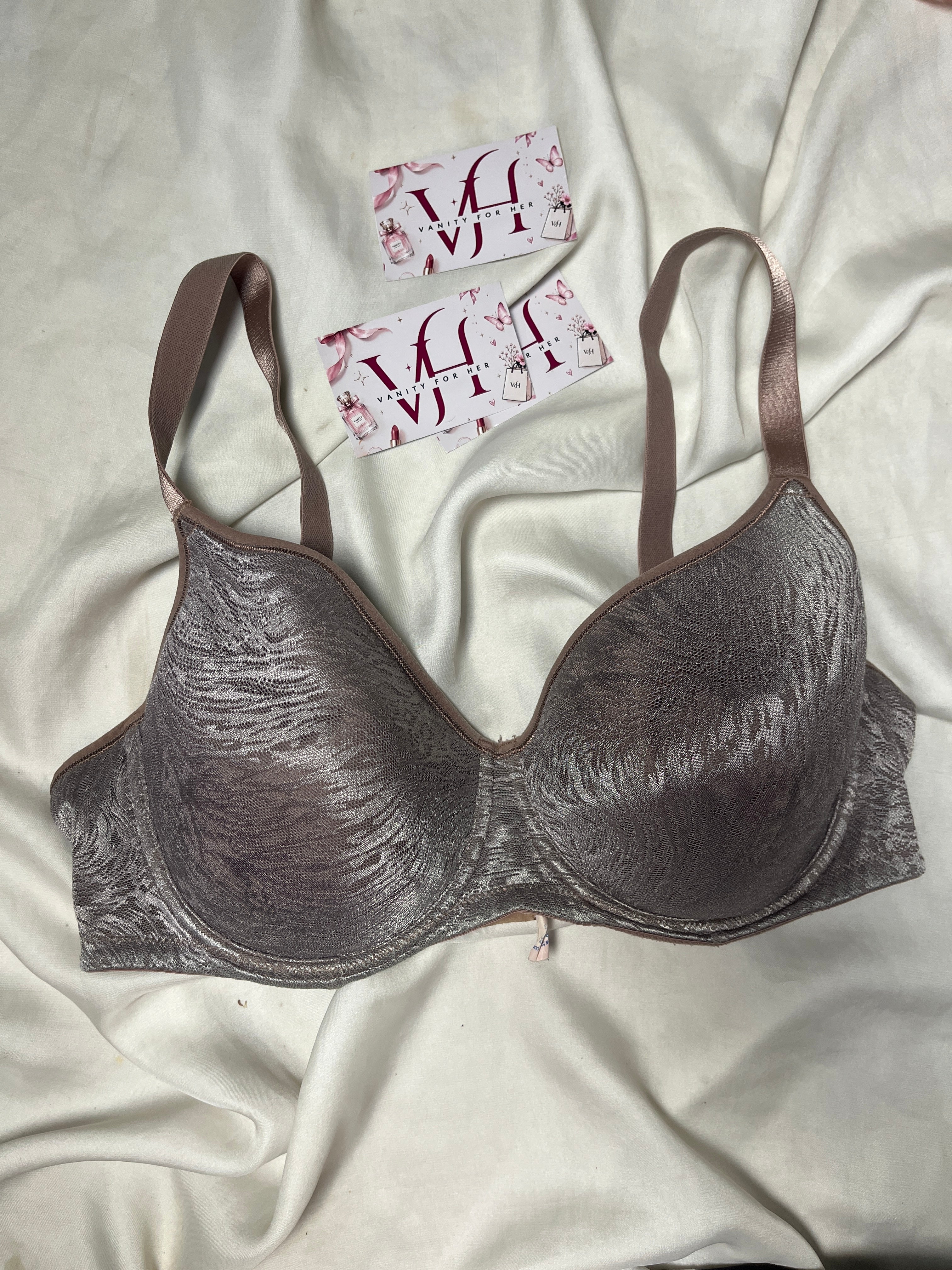 Tshirt bra size : 40D