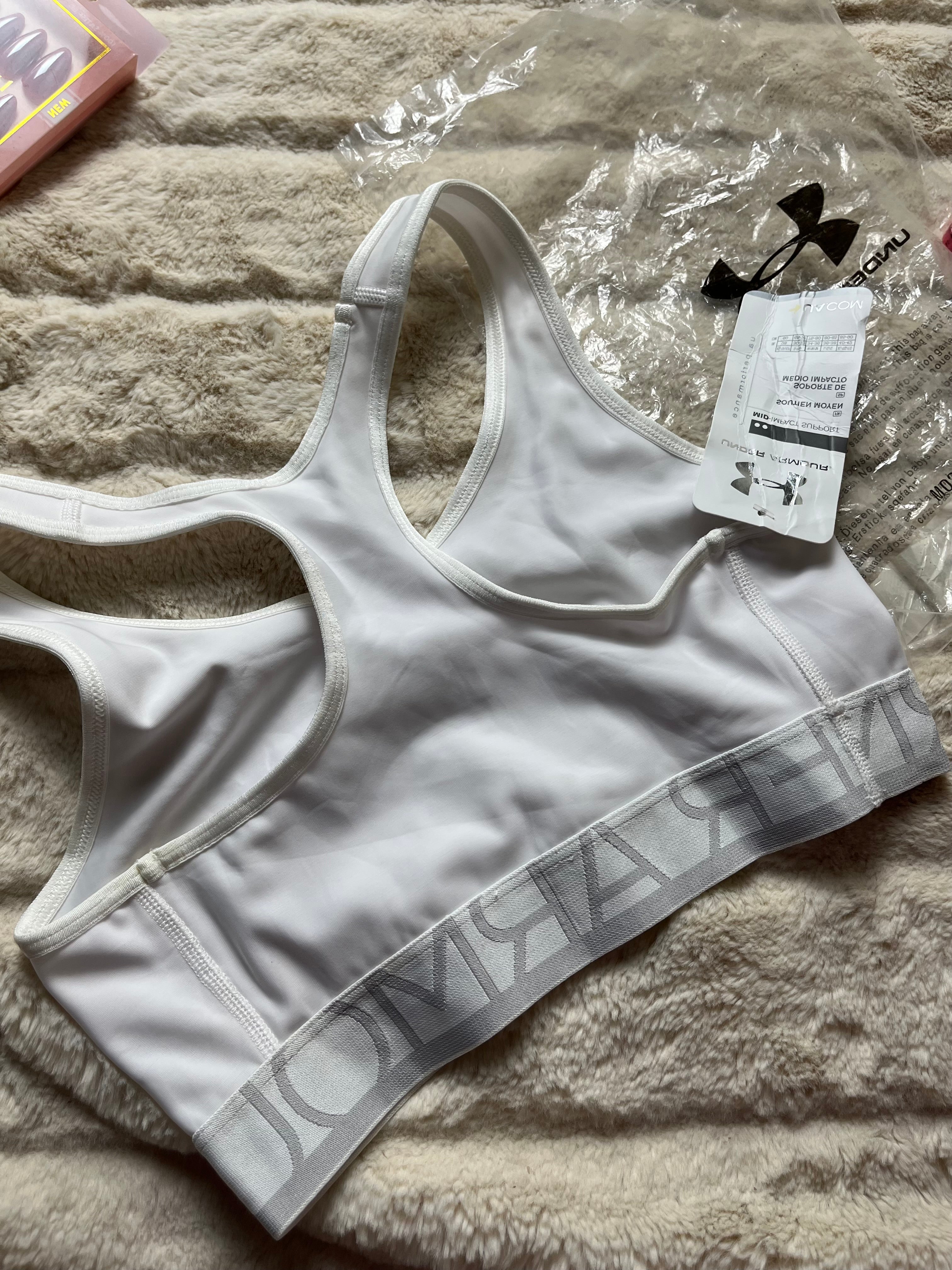Under Armour small sports bra