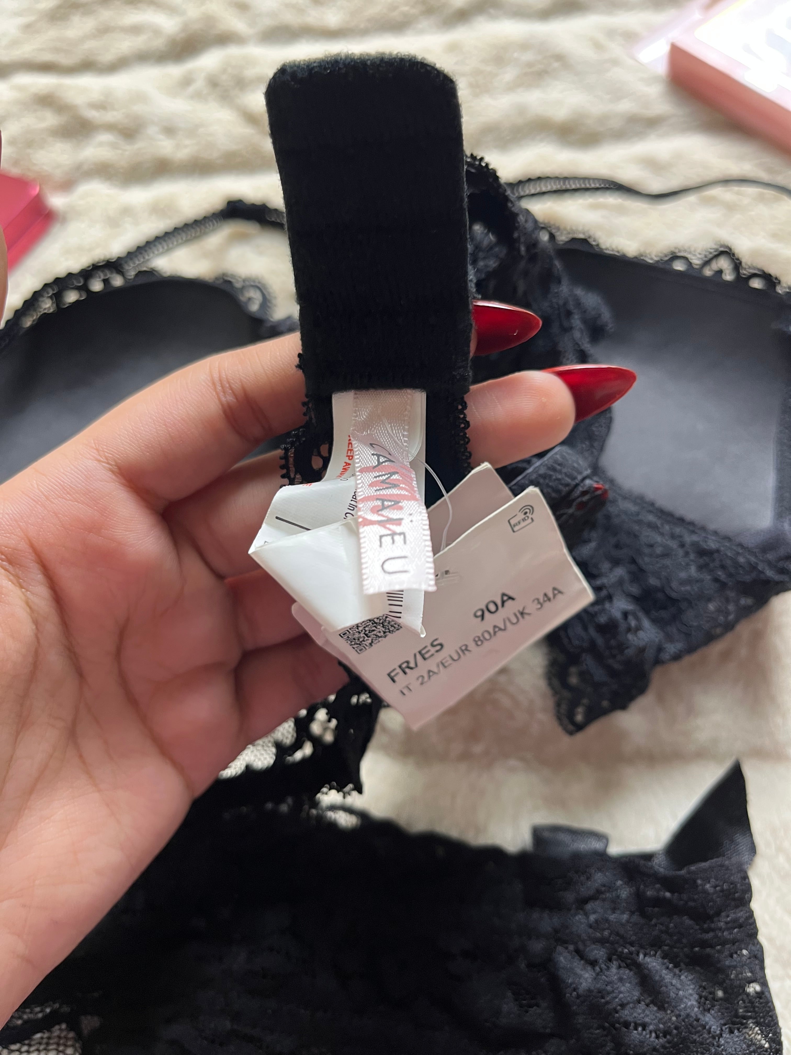 Tagged CAMAIEU padded bra with thong size : 34A/32B