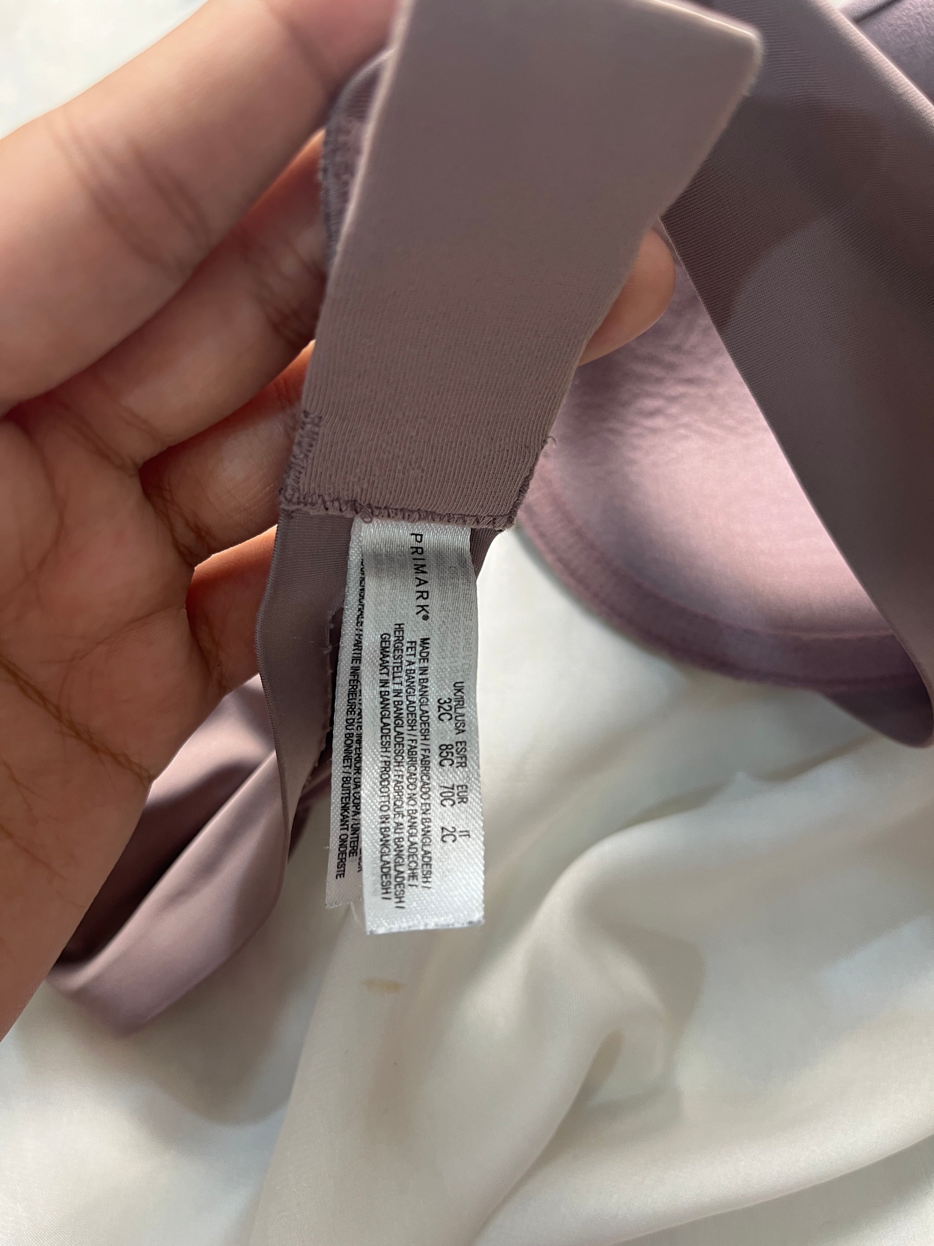 Primark full coverage tshirt 32C bra
