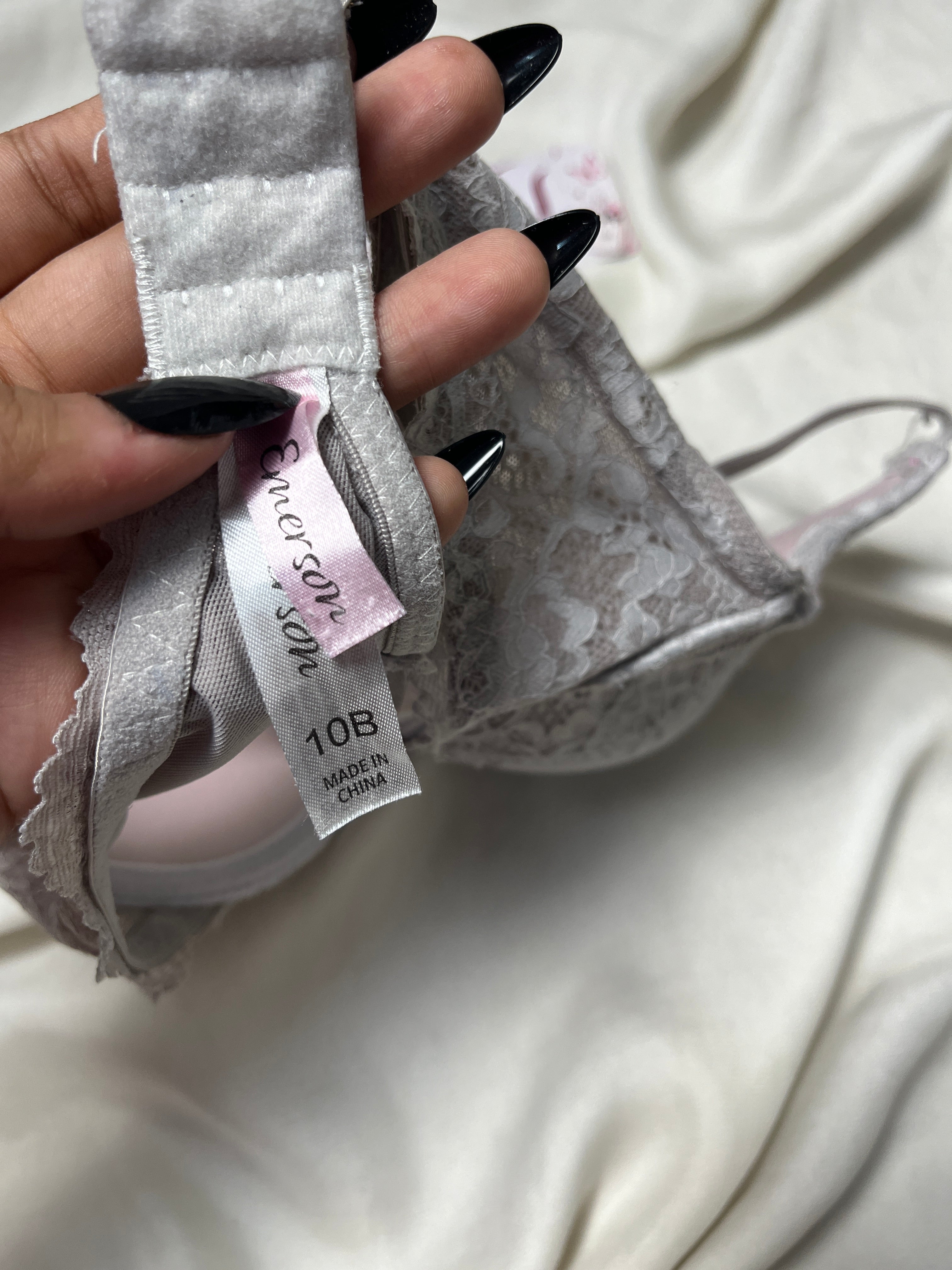 Emerson slightly pushup 32B bra