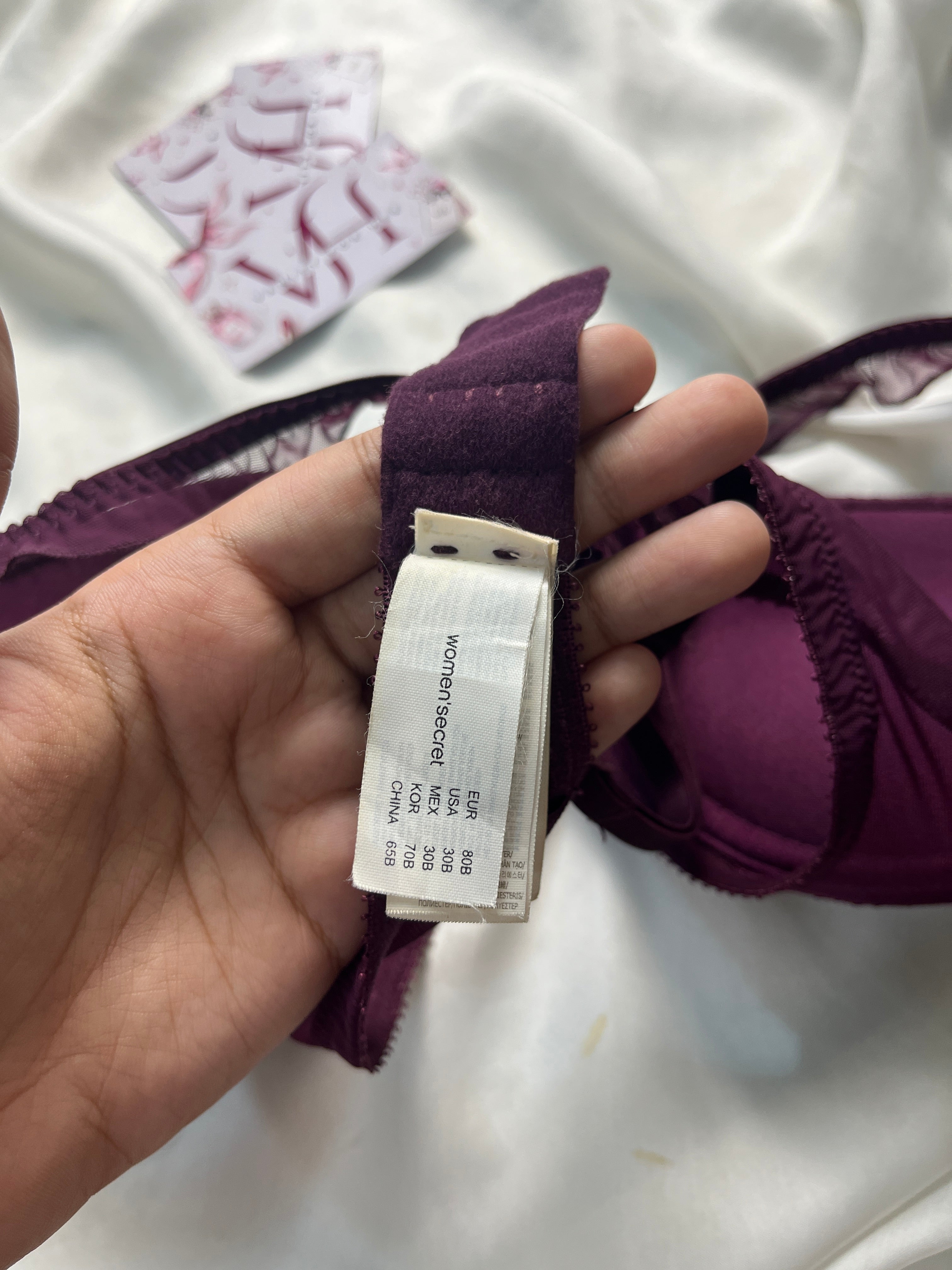 Women’s secret padded 30B/32A bra