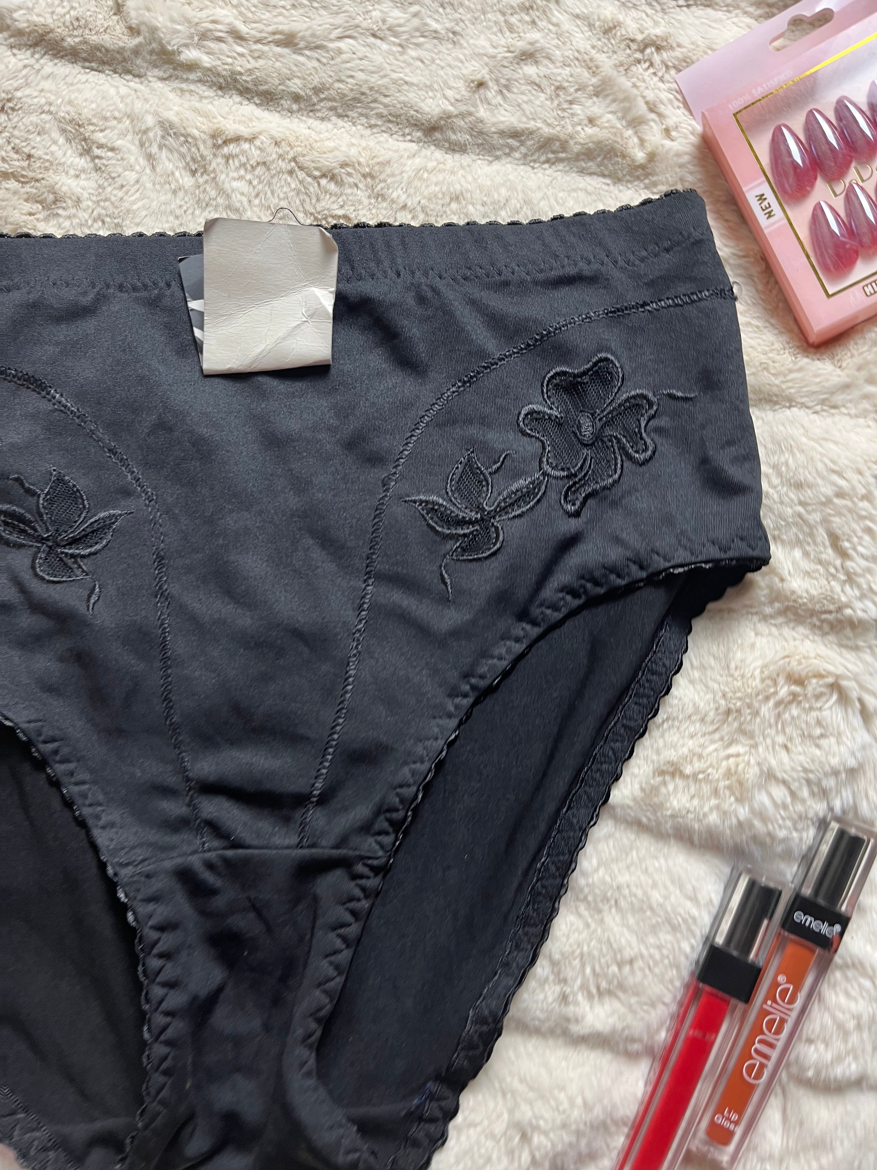 Full coverage period XXL panty