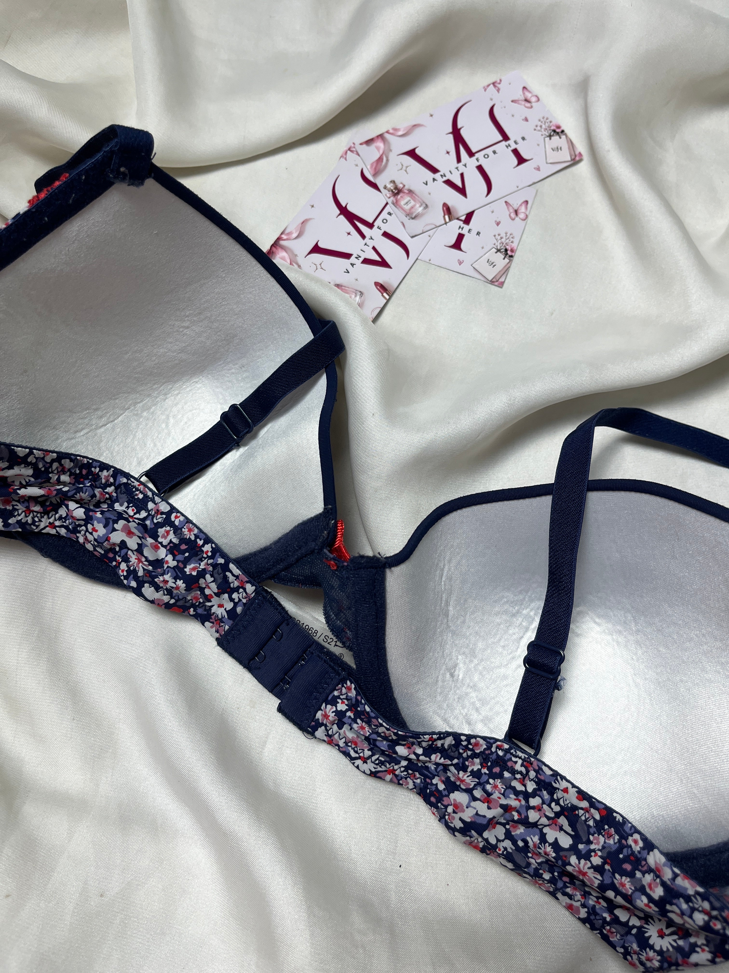 Anko tshirt bra size : 38B