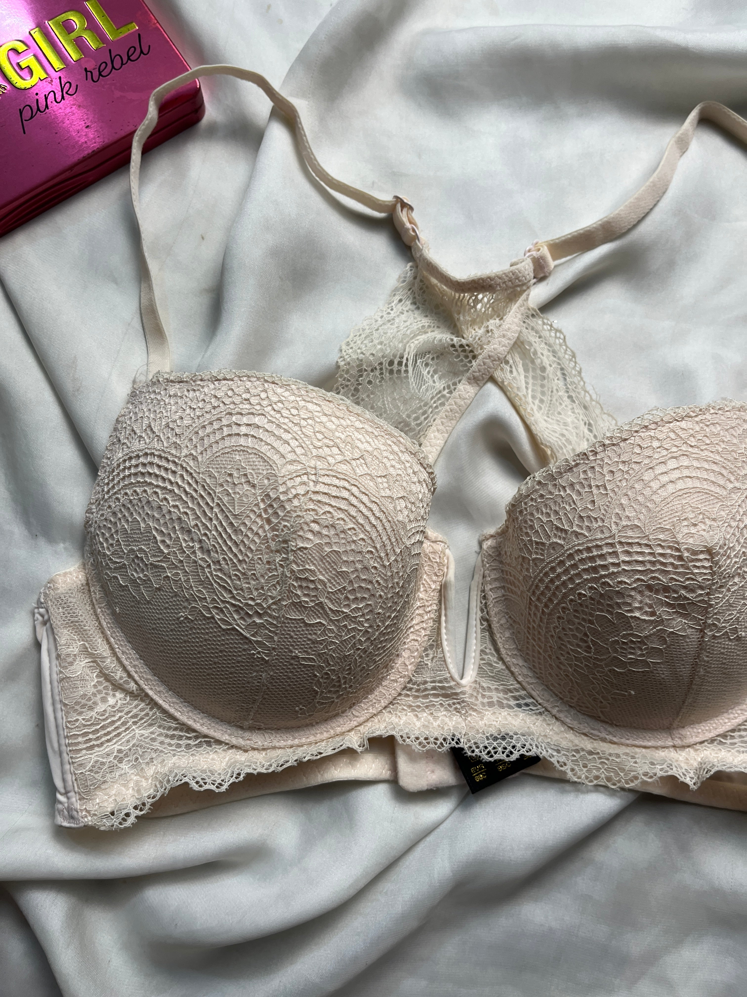Olysee padded butterfly 38C bra