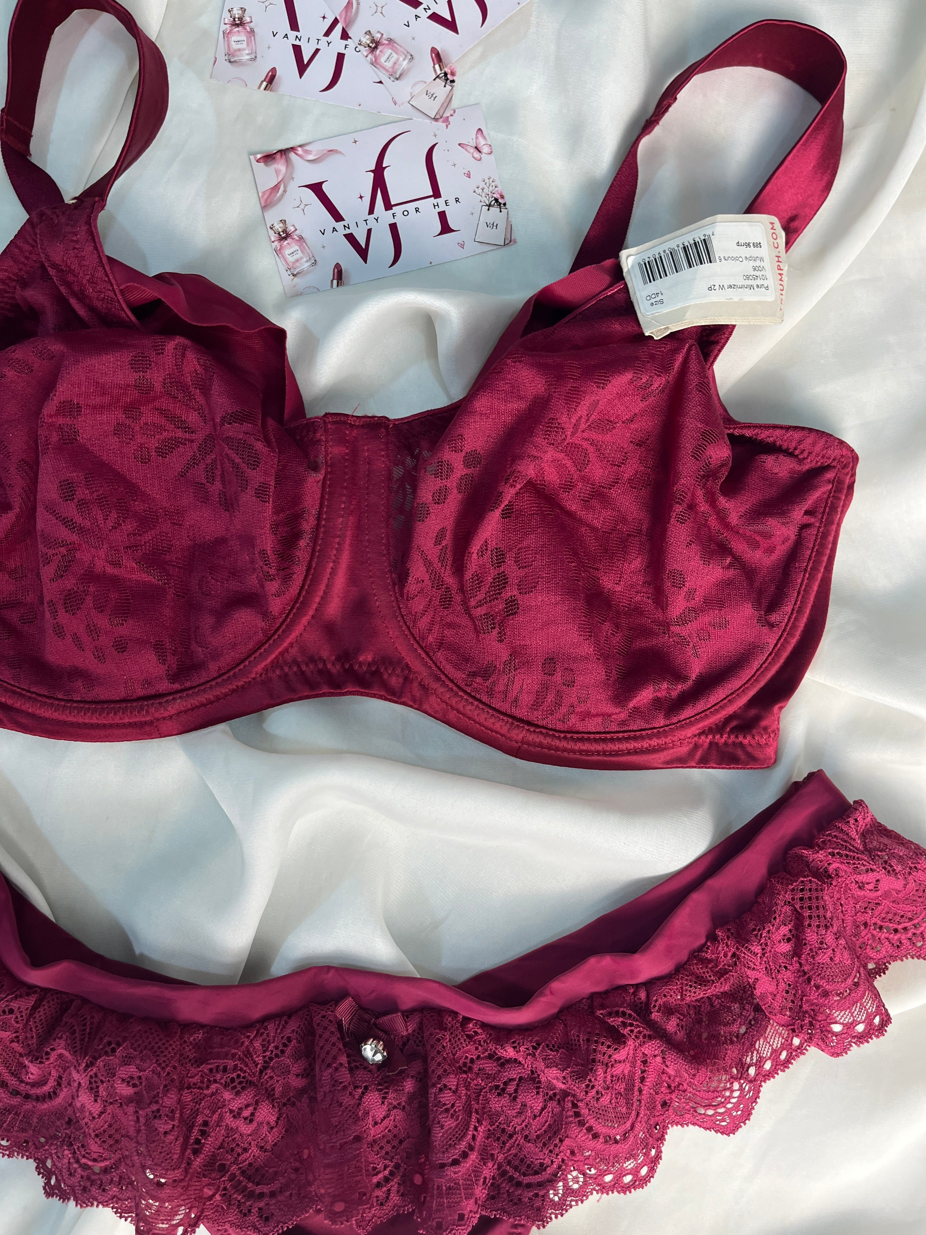 Tagged triumph bralette with sexy thong size : 34DD with large thong
