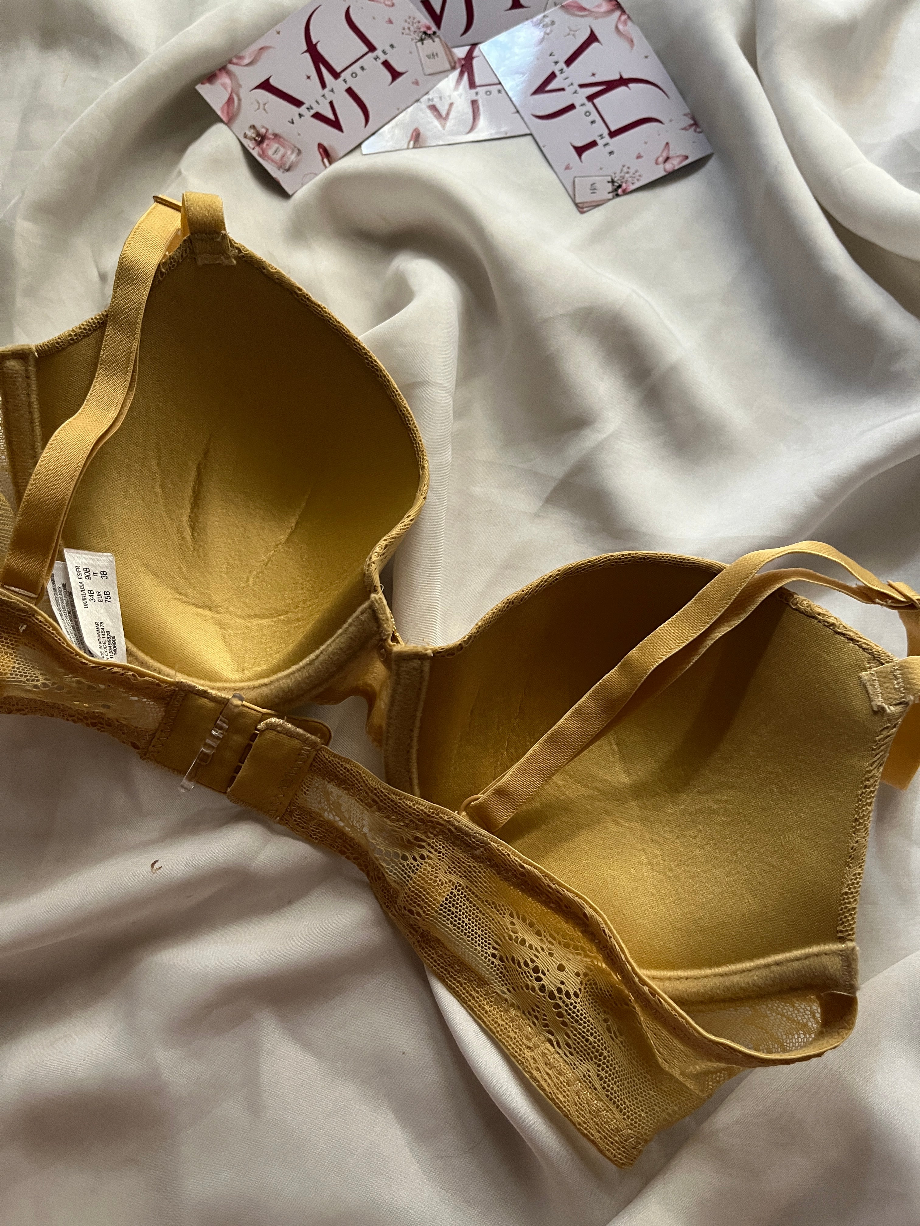 Primark 34B tshirt bra