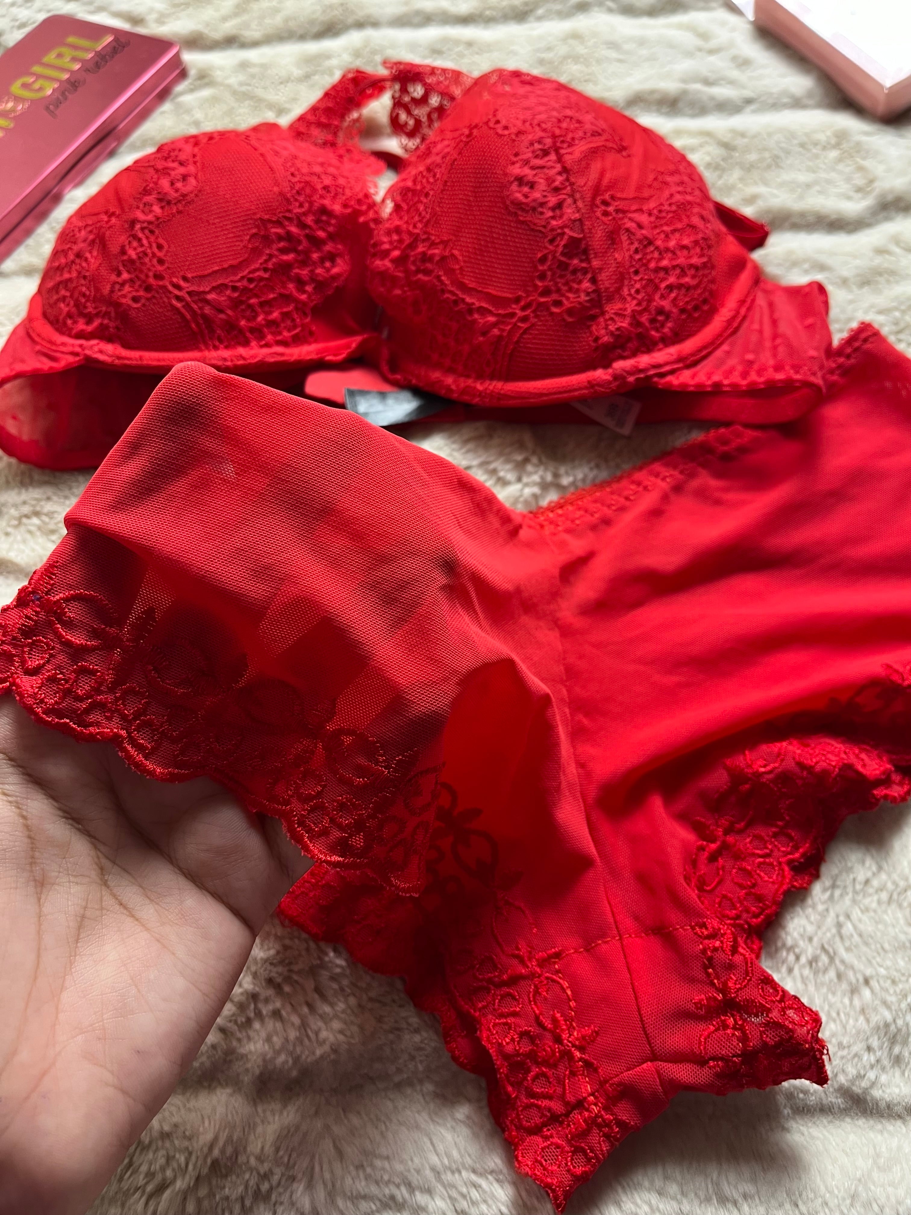 Etan padded sexy 36B/34C pair
