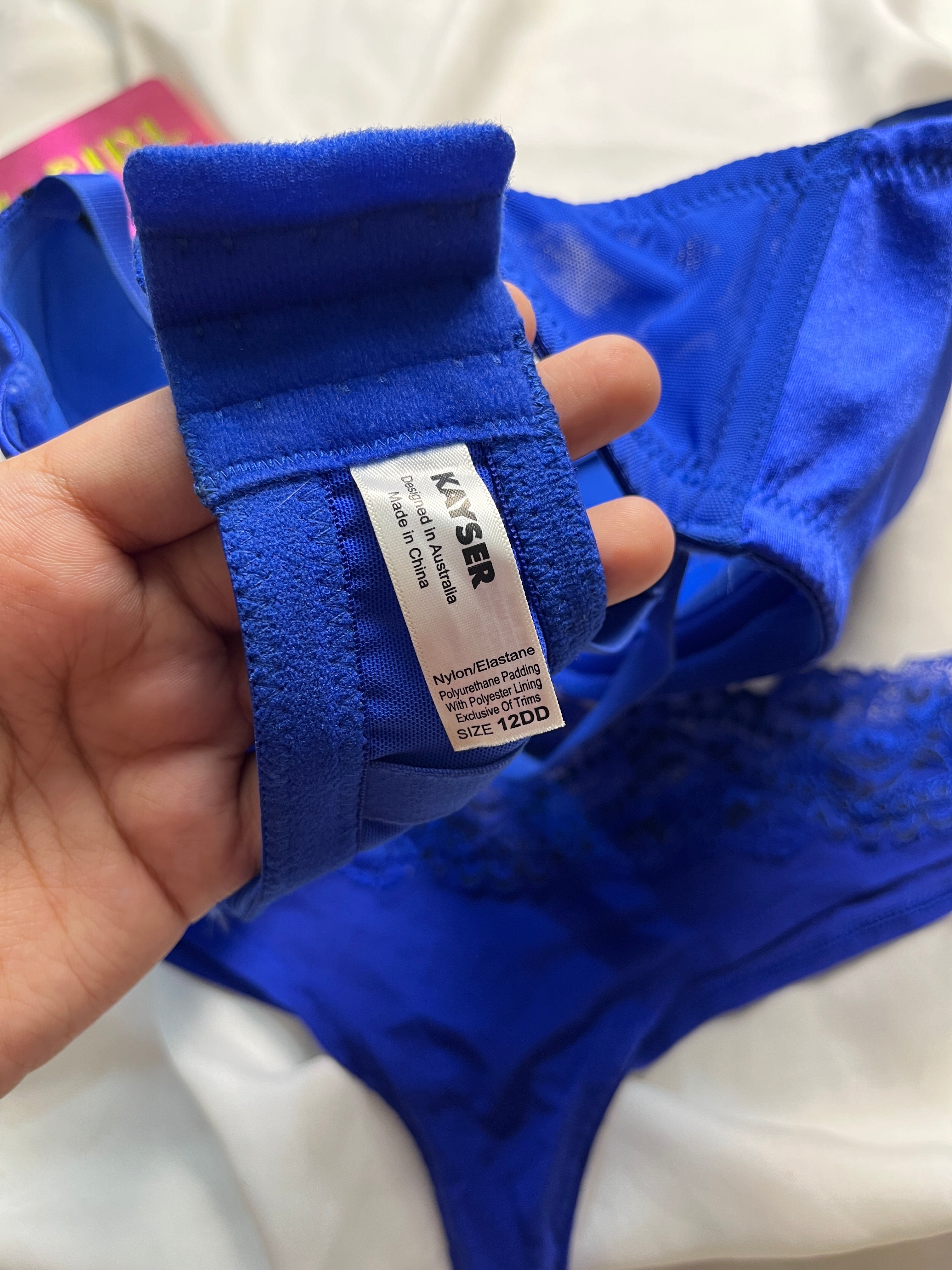 Lasenz Non padded tshirt 32D bra with thong