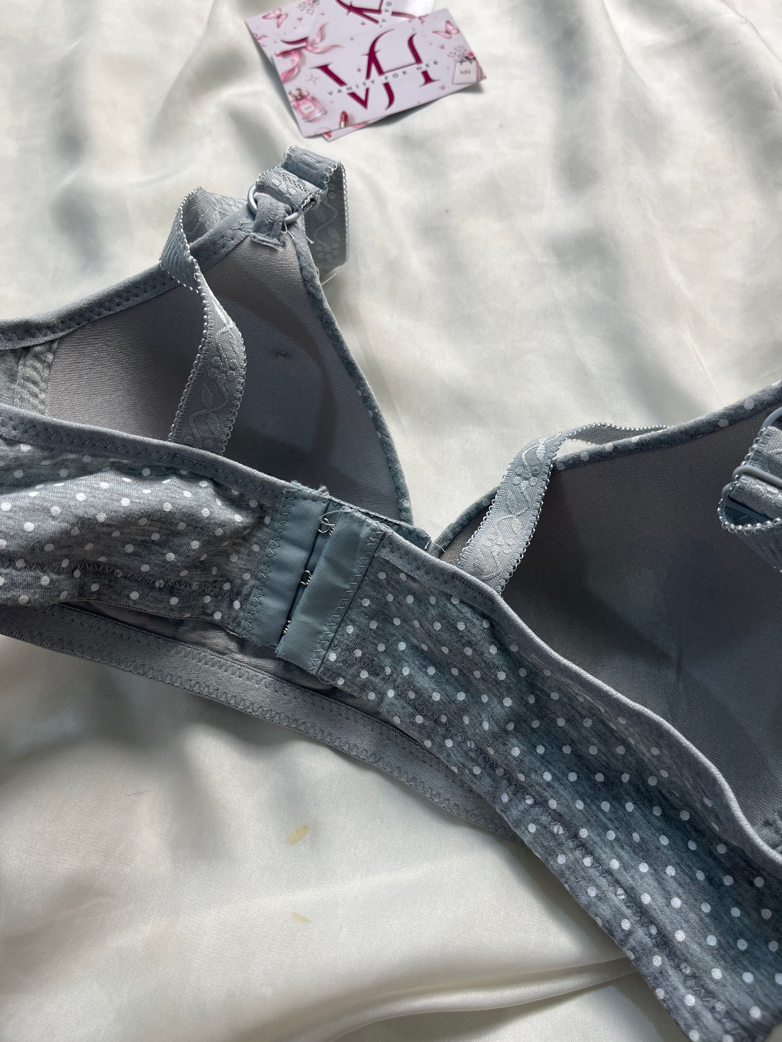 Nursing tagged medium bra