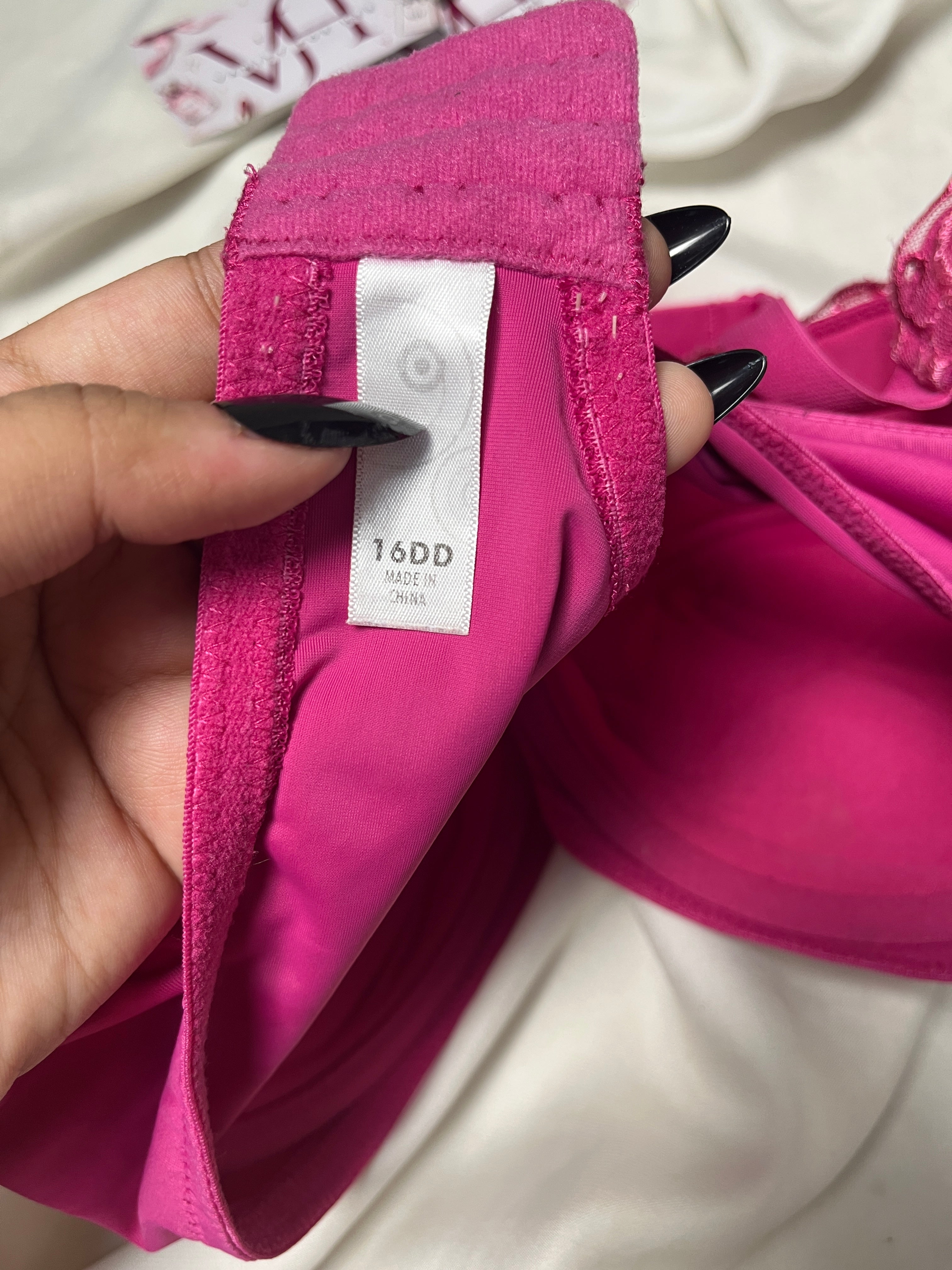 Anko 36E tshirt fancy bra