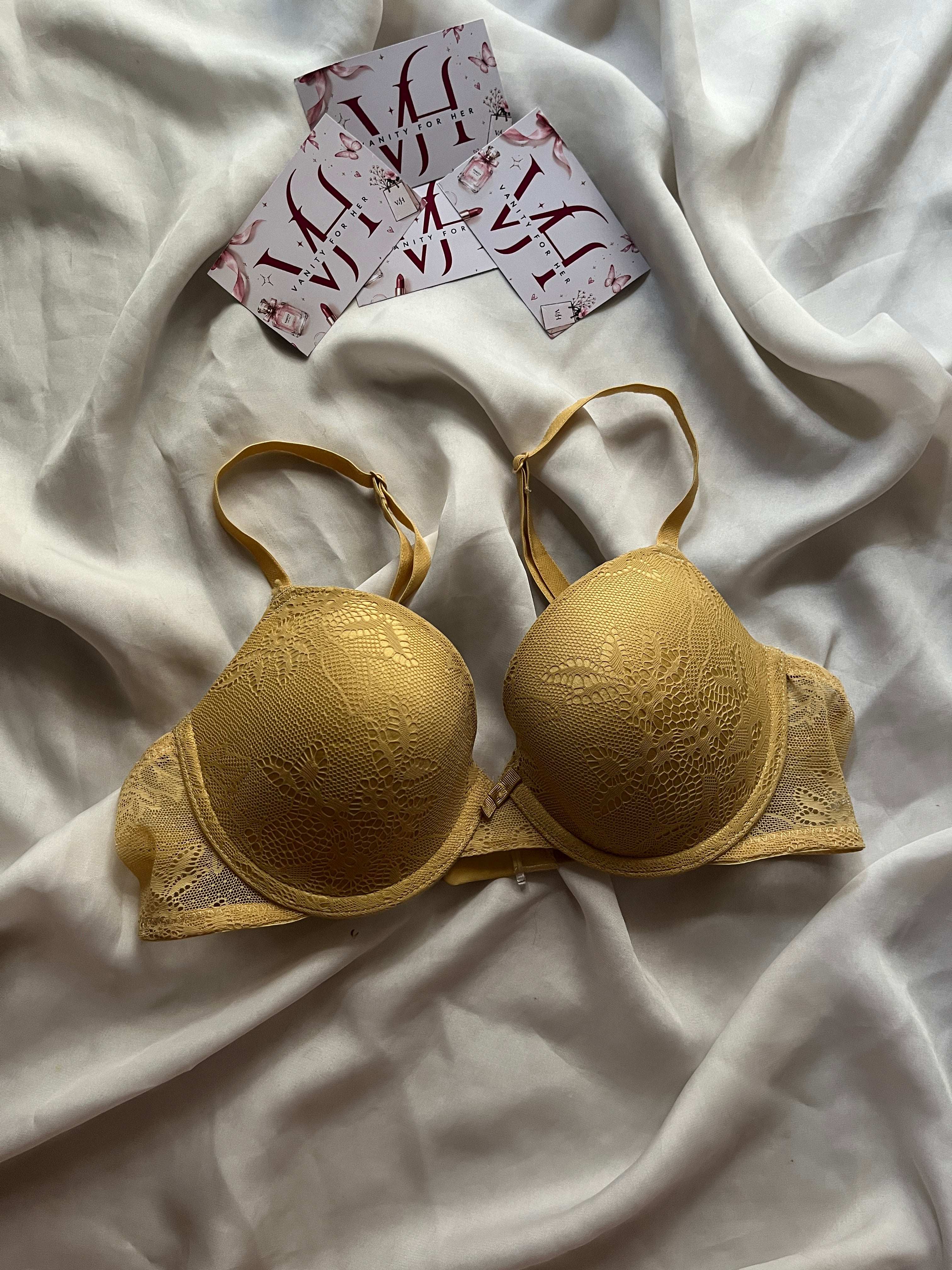 Primark 34B tshirt bra