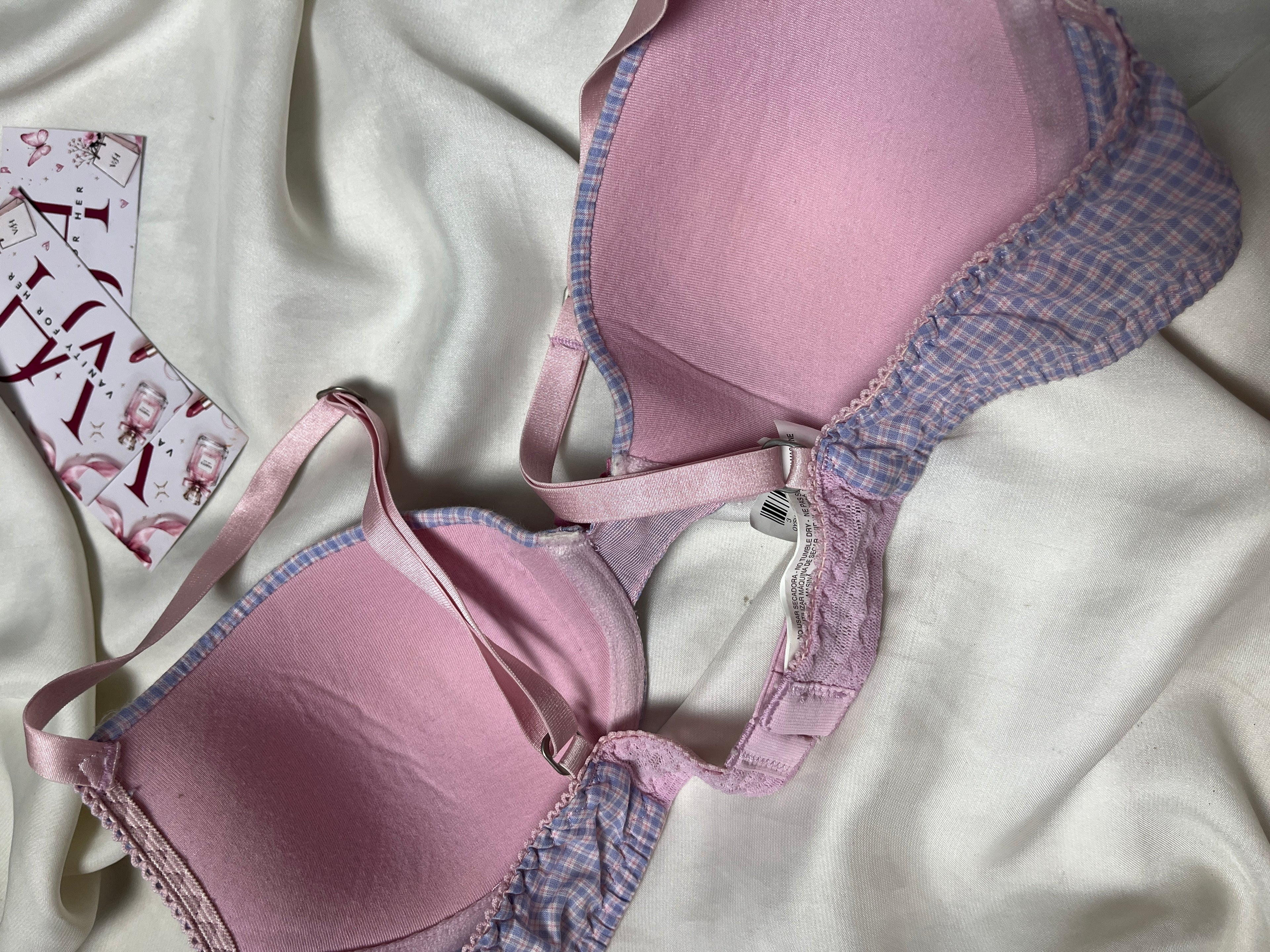 Oysho tshirt 34B bra