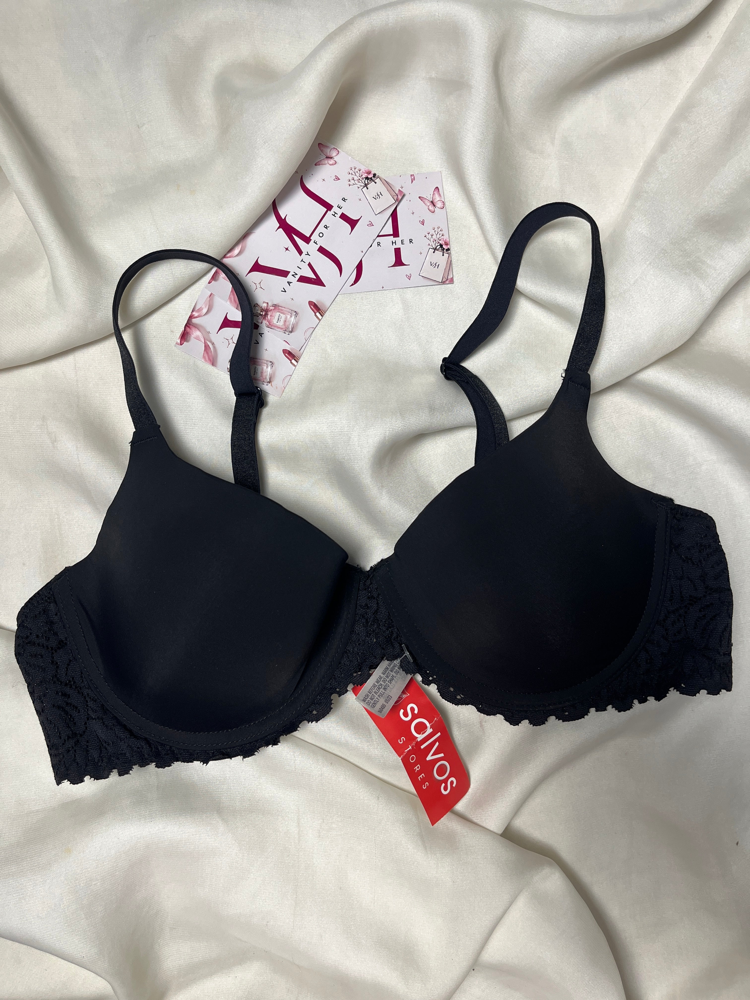 Tagged tshirt 34B bra