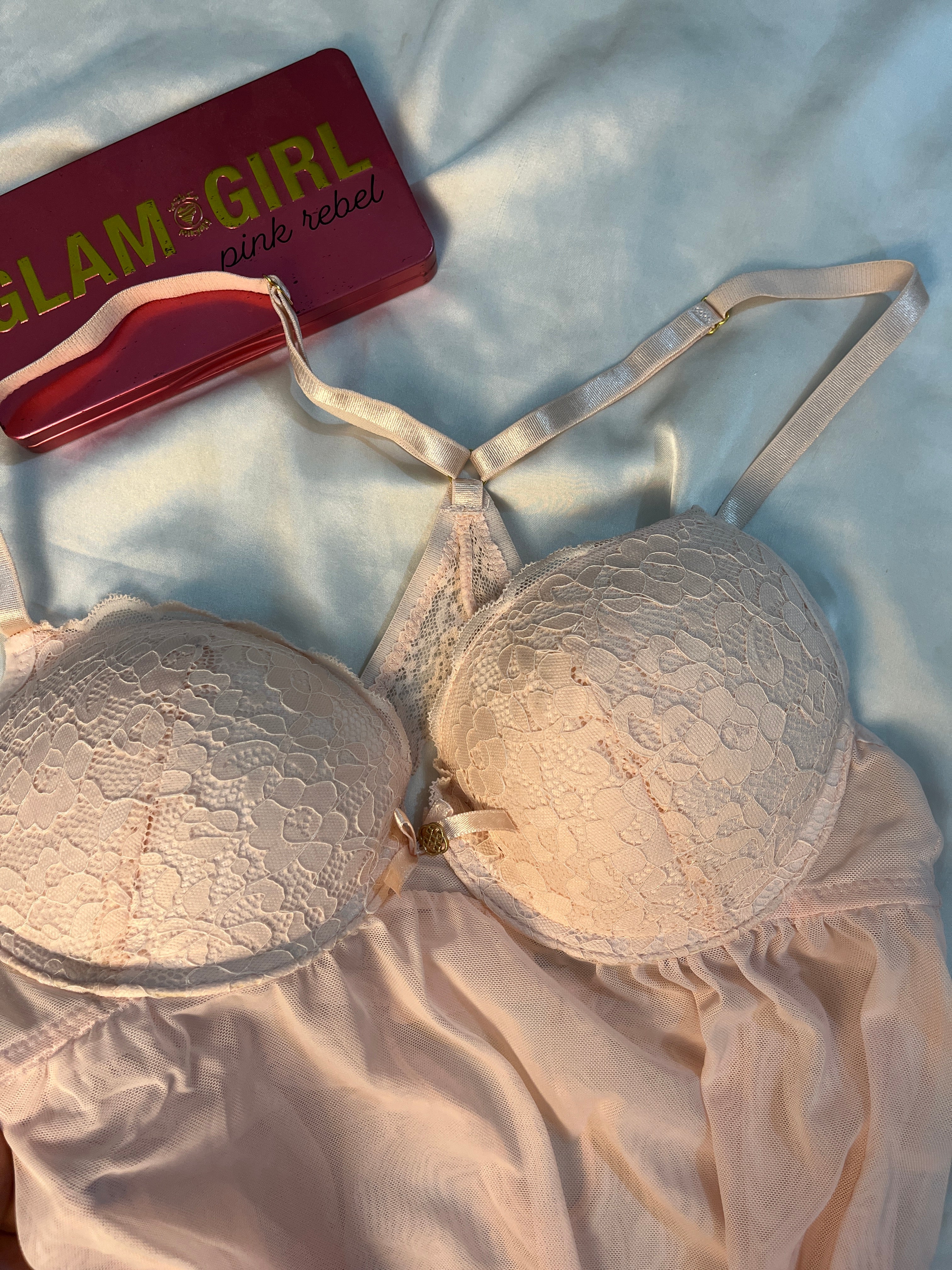 Daisy Fuentes Padded back butterfly see through medium lingerie