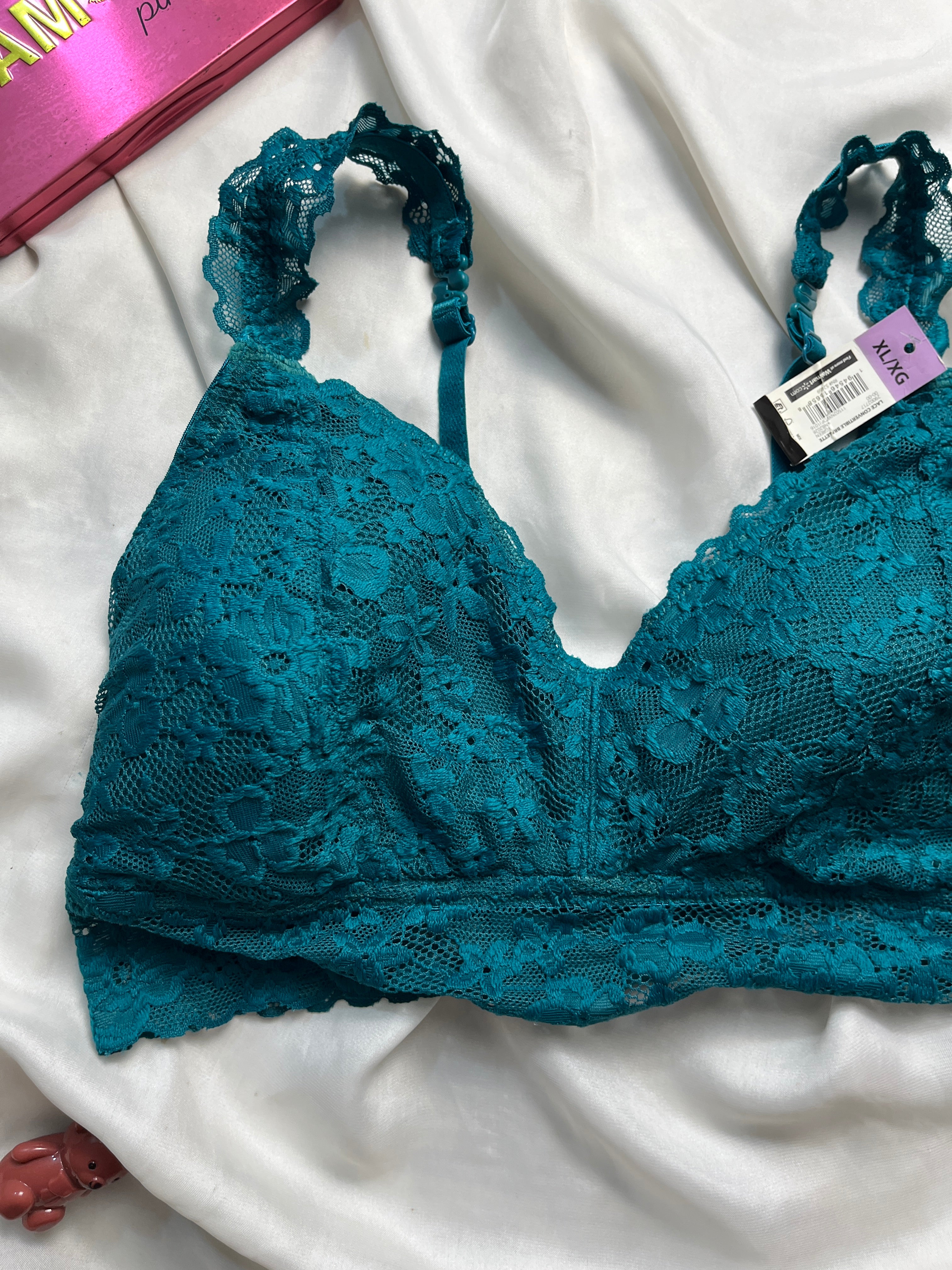 No Boundaries tagged wireless Removeable pads XL bralette