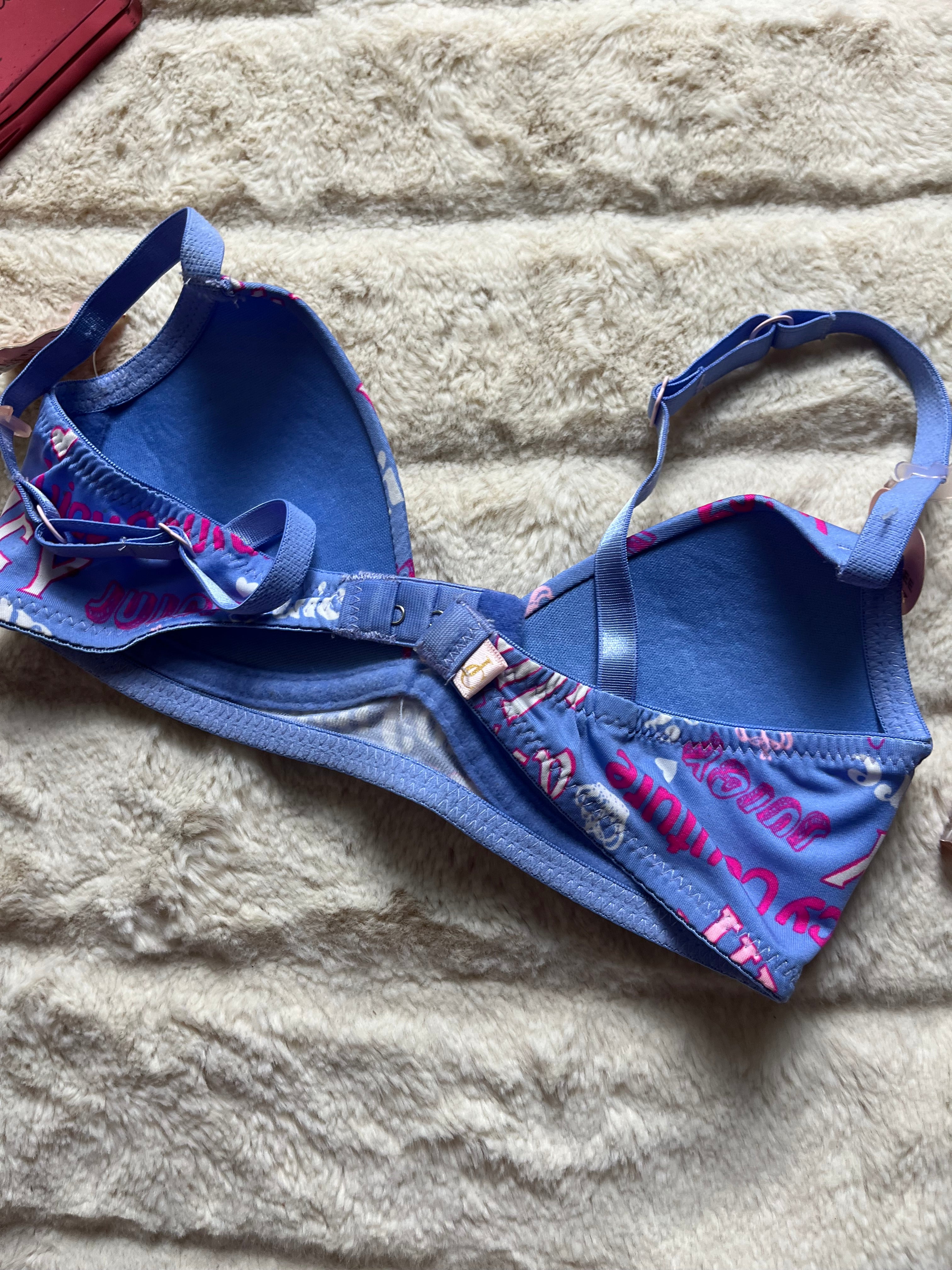 Juicy coture Wireless non padded 30B/32A bra