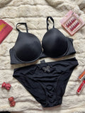 Victoria secret Medium padded pair