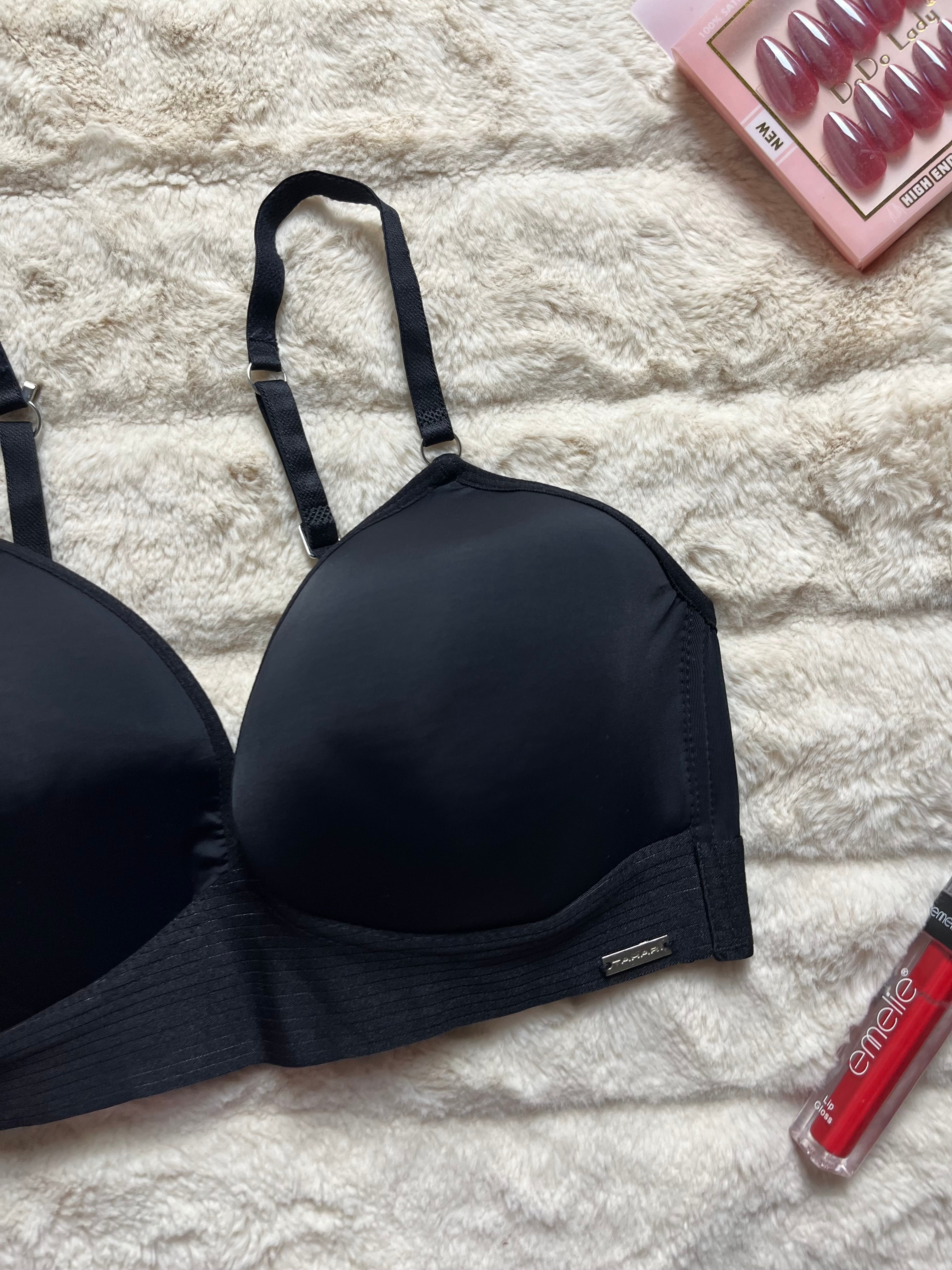 Tahari wireless tshirt 36B/34C bra