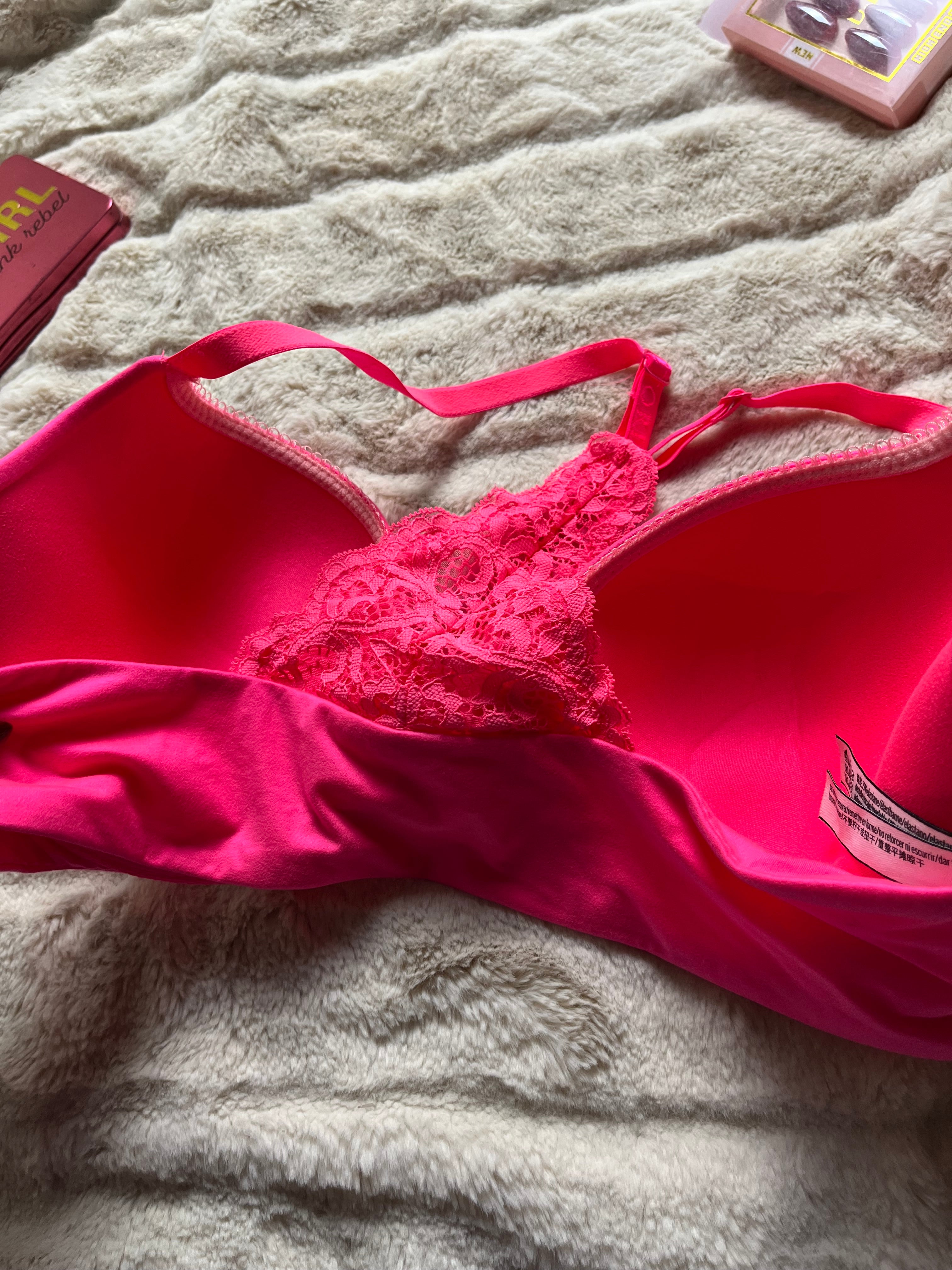 Victoria secret front open tshirt 38C bra