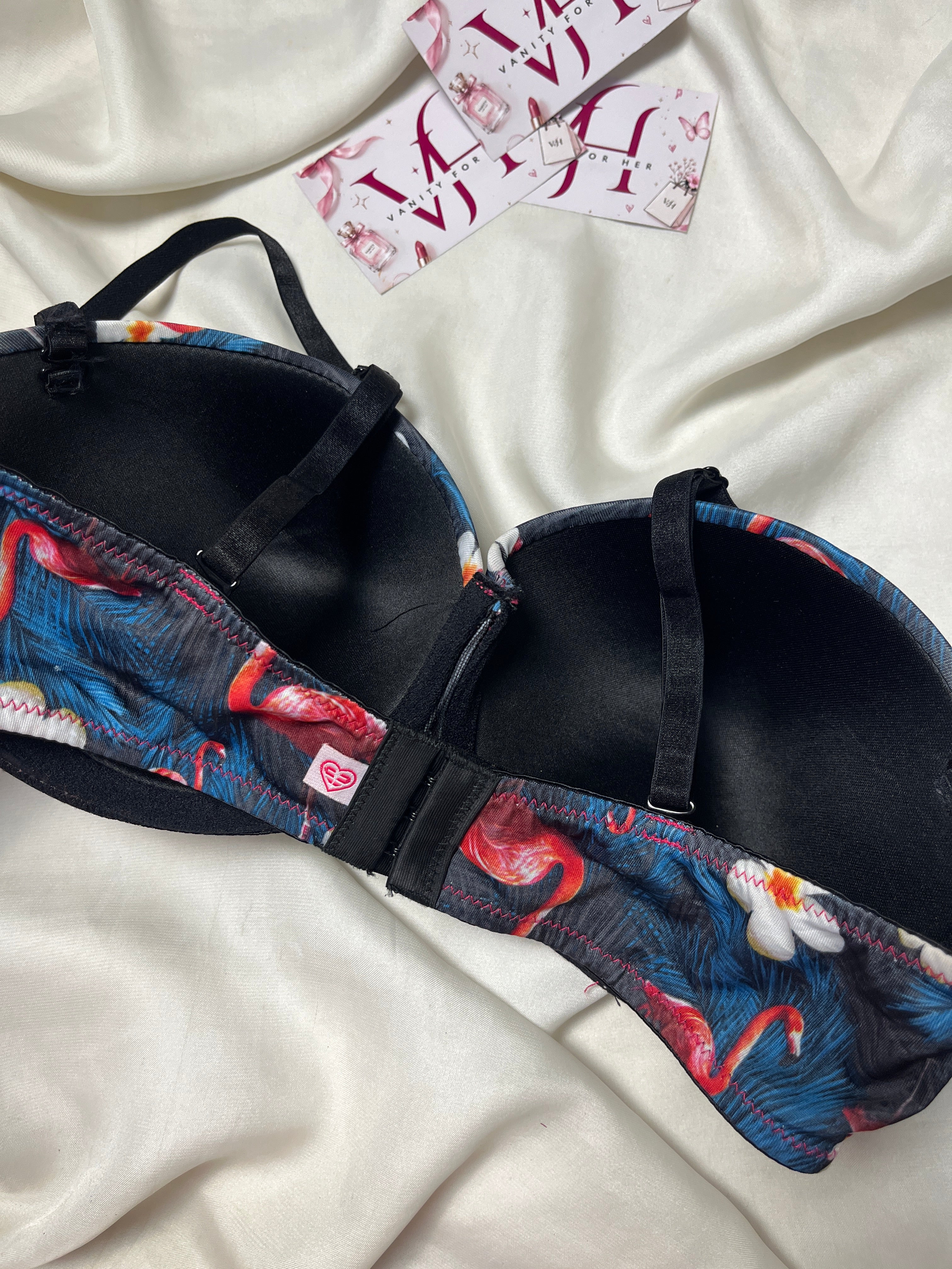 Two in one freya tshirt 36C bra