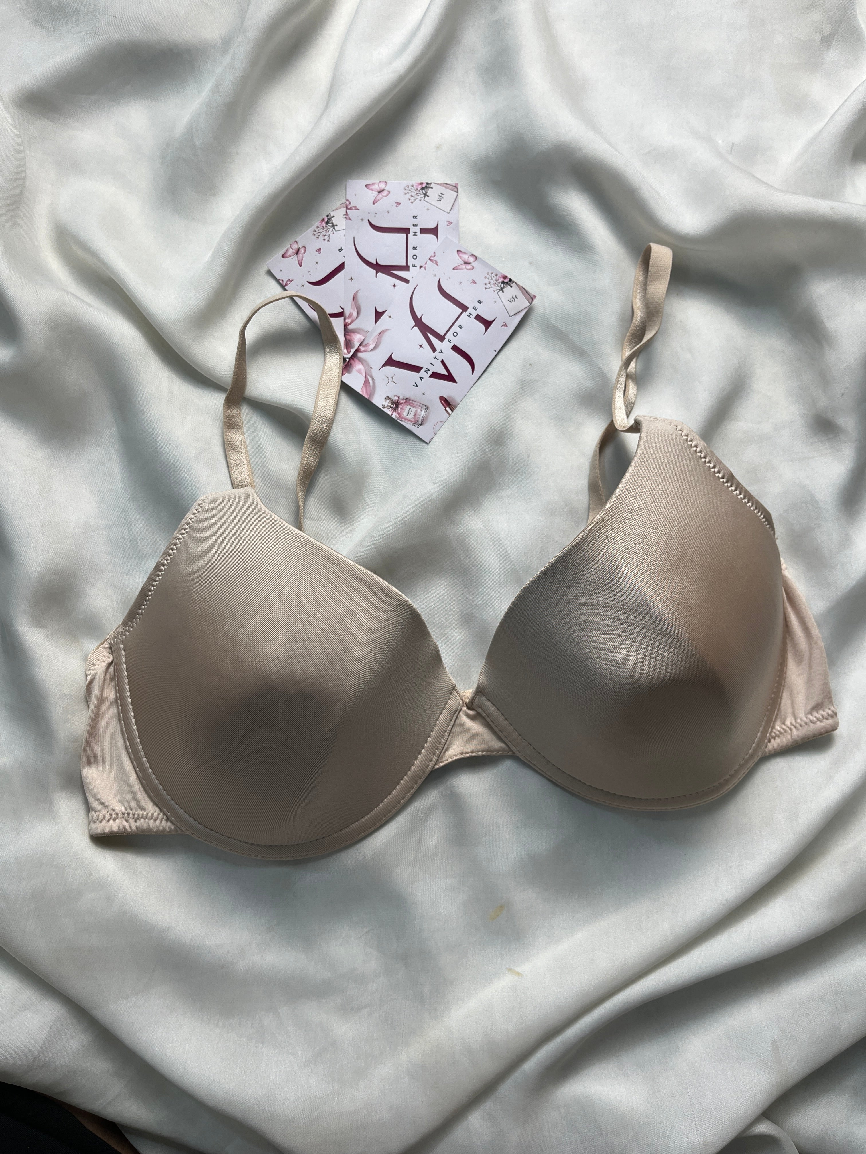 Anko tshirt 38C bra