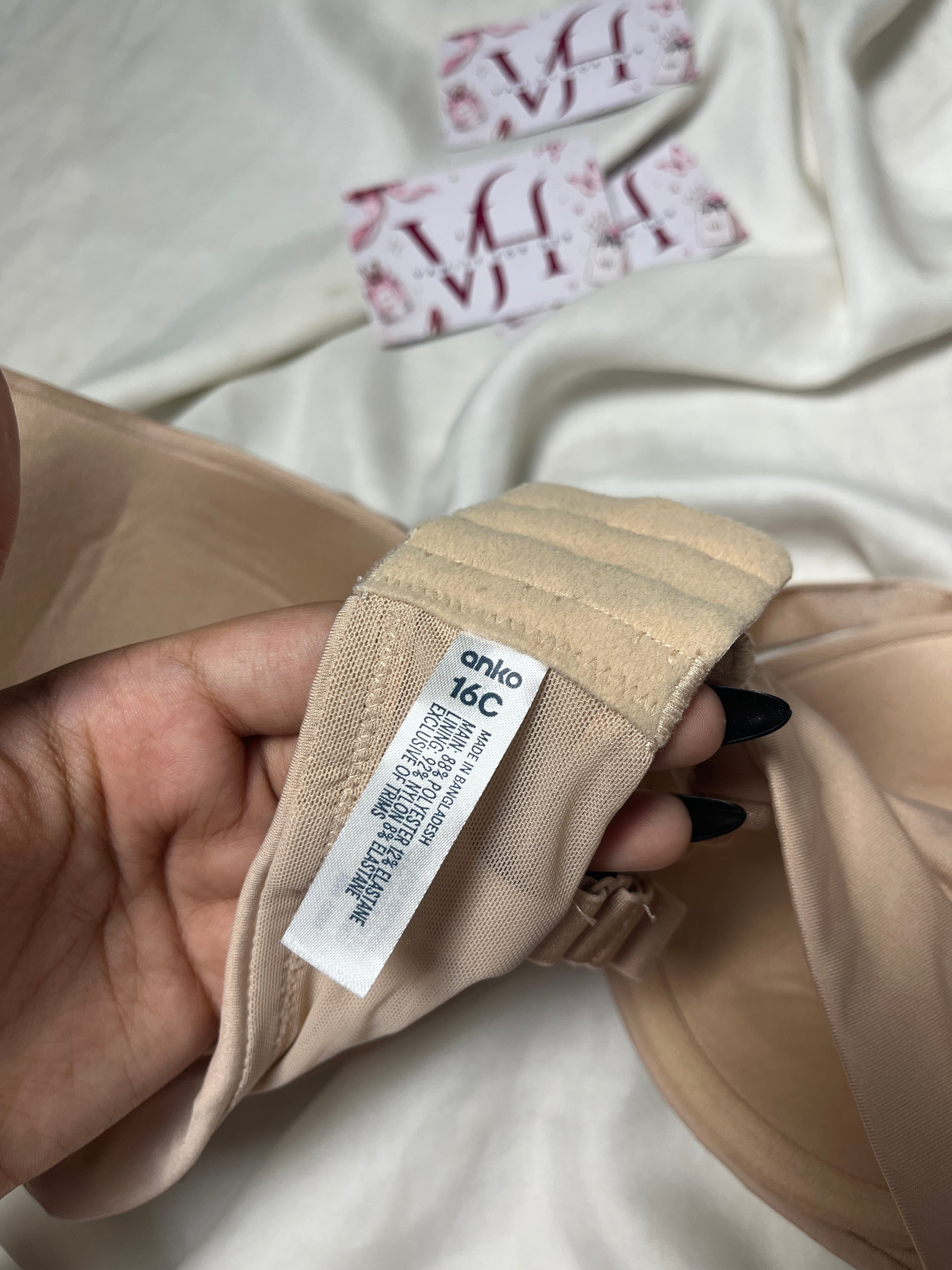 Anko tshirt bra size : 38C