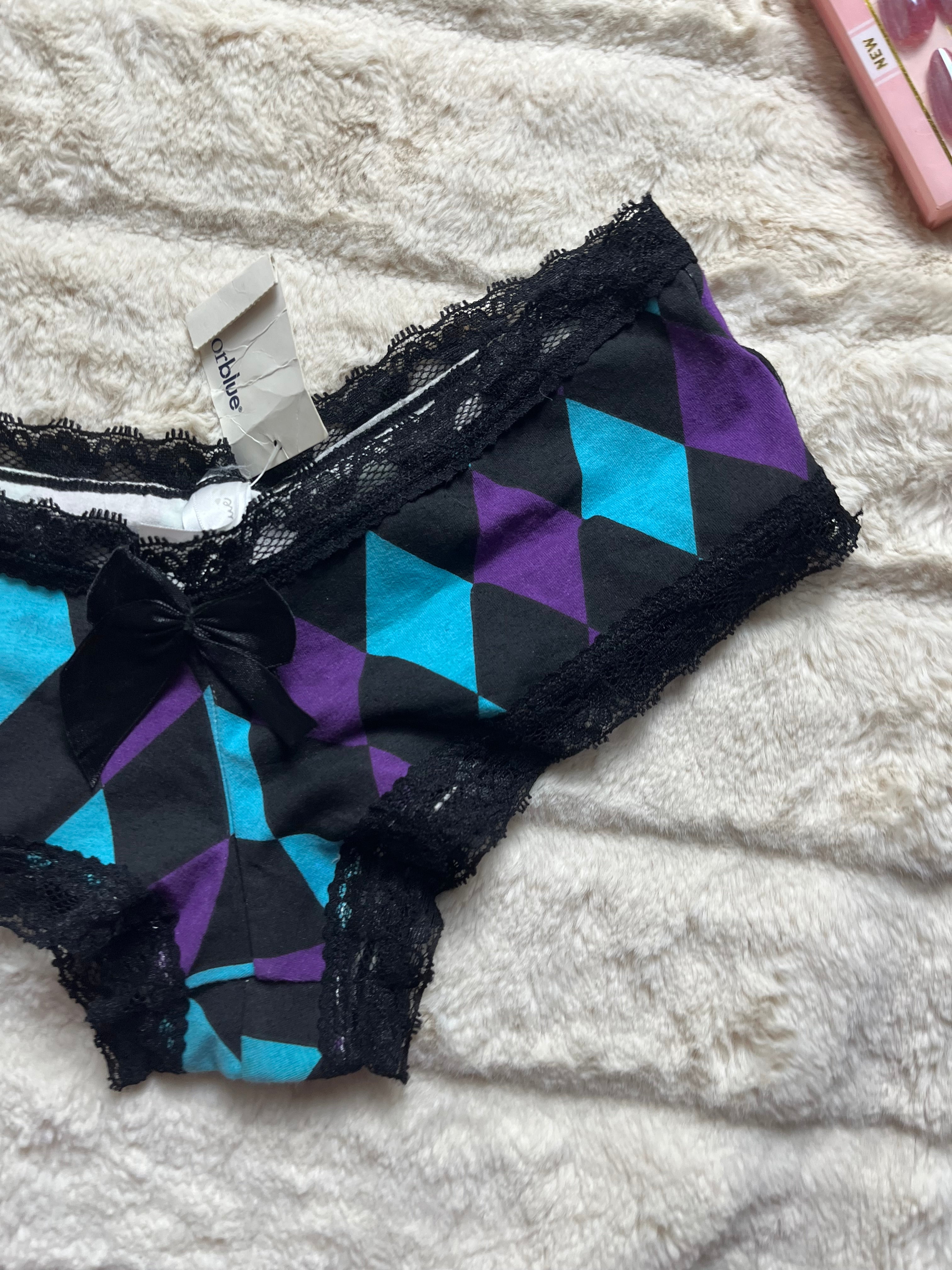 Tagged medium period panty