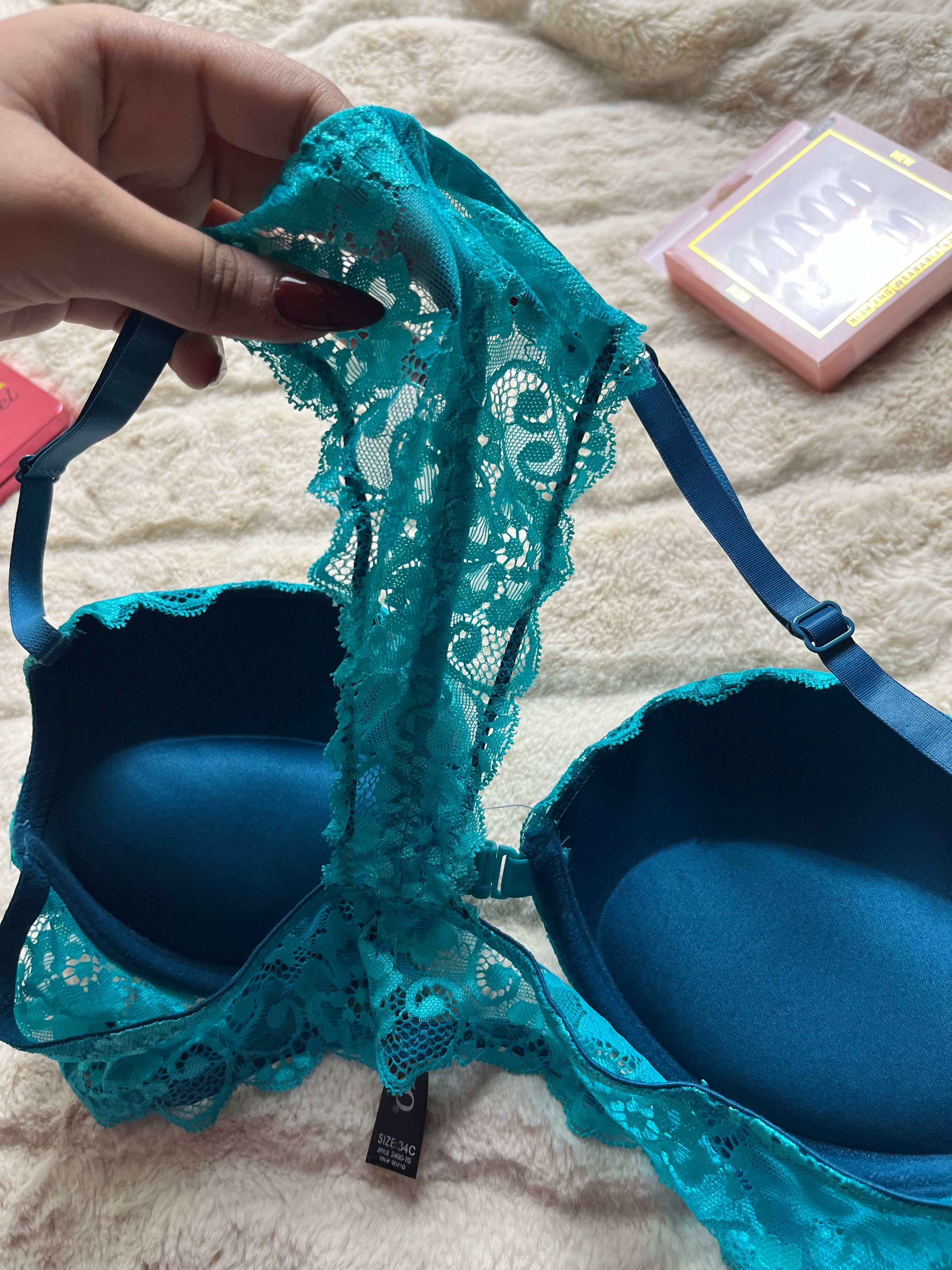 XOXO padded front open 34C bra
