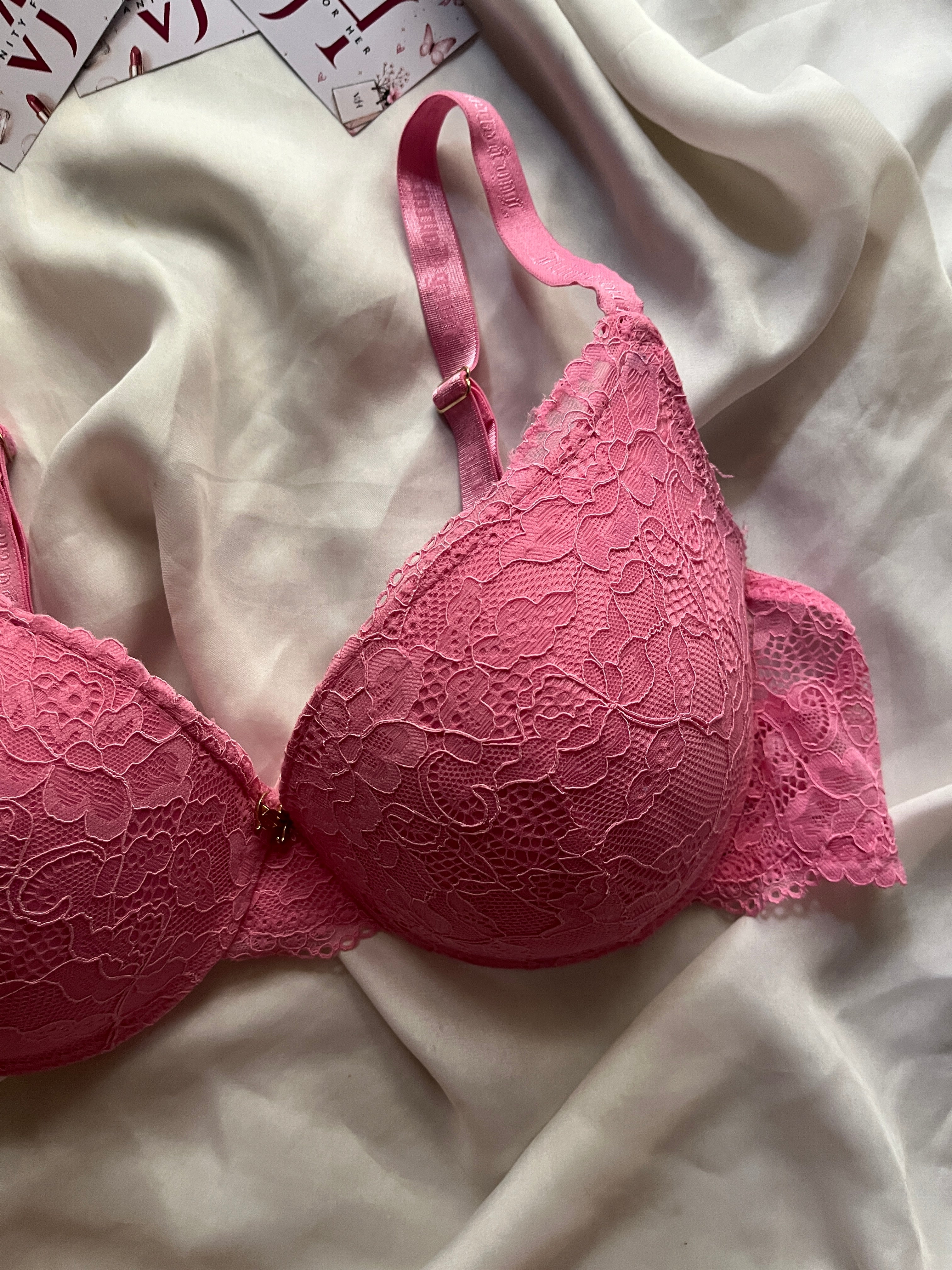 Juicy Couture slightly padded 38C bra